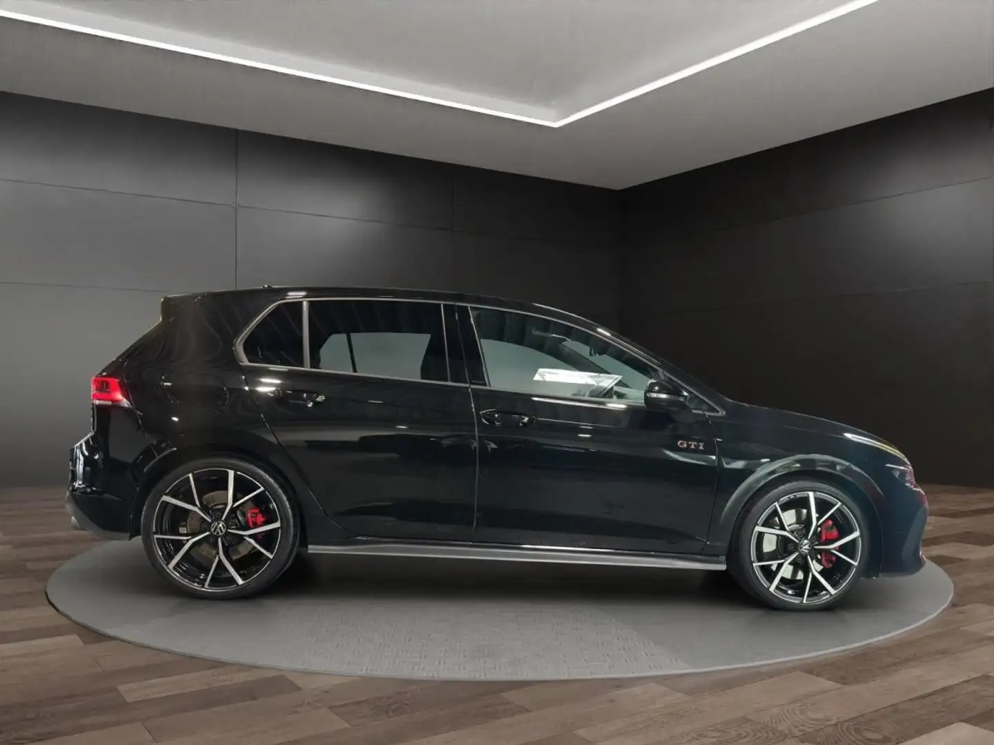 Volkswagen Golf 2.0 GTI TSI*ACC*DSG*HuD*Matrix*Pano*CAM* Schwarz - 2