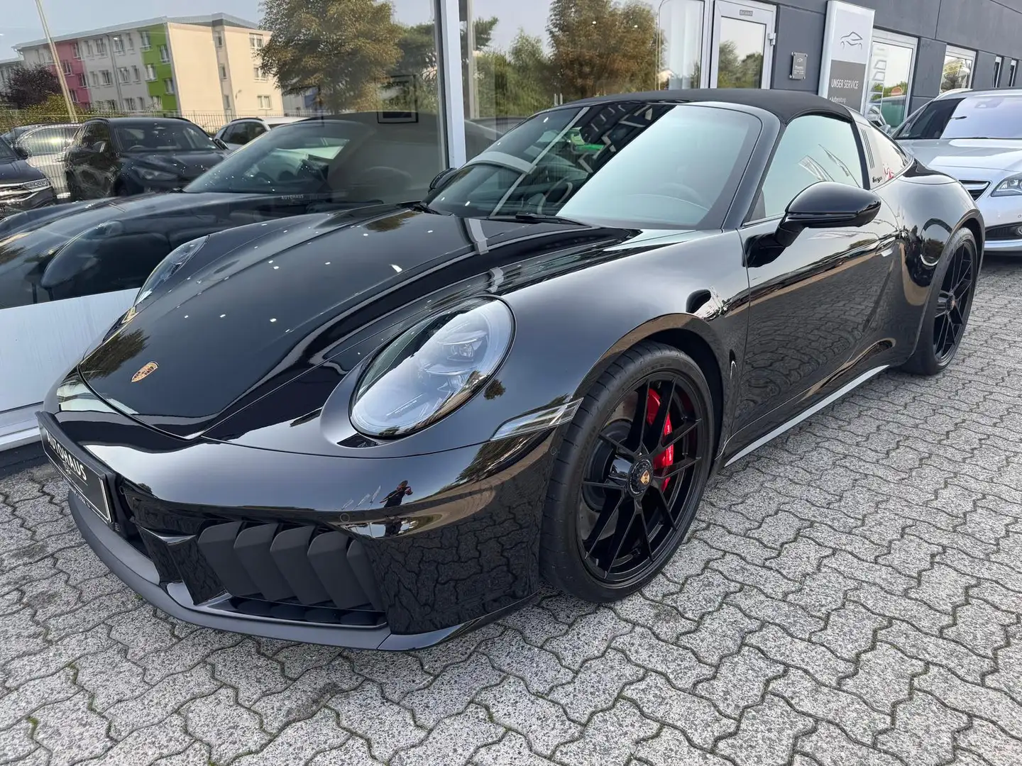 Porsche 992 .2 4 GTS Targa*HD-MATRIX*360°KAM*BOSE*LIFT* Schwarz - 2