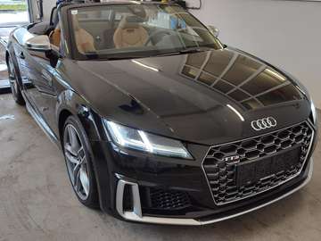 TTS Roadster TFSI quattro S-tronic
