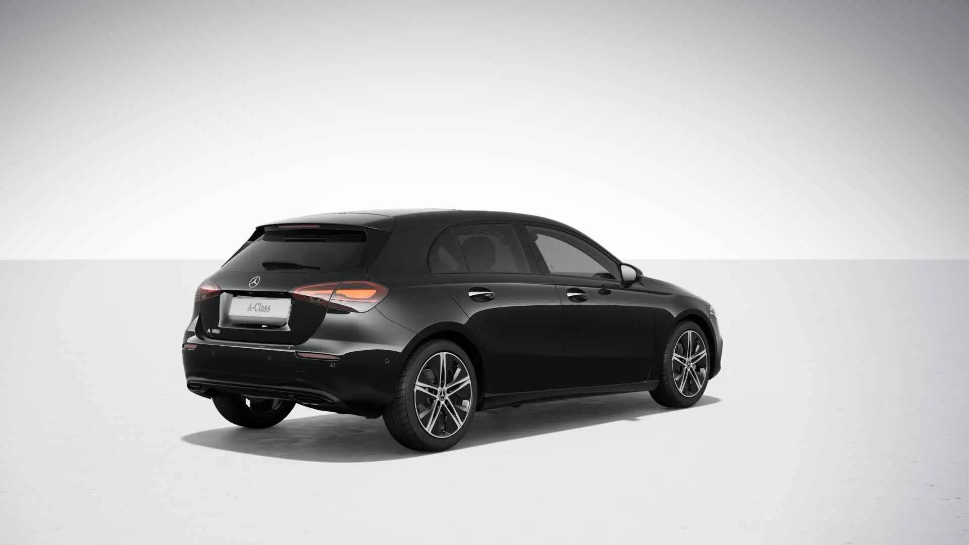 Mercedes-Benz A 180 Star Edition Luxury Line LIMITED | Panoramaschuifd Noir - 2