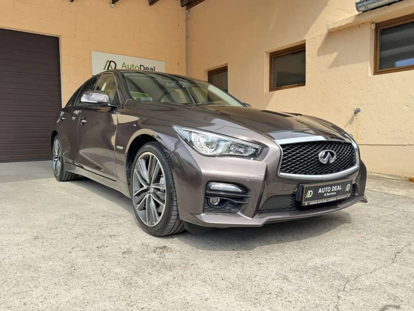 Infiniti Q50 S 3.5 V6 S Hybrid Sport AWD 306cv Brąz - 1