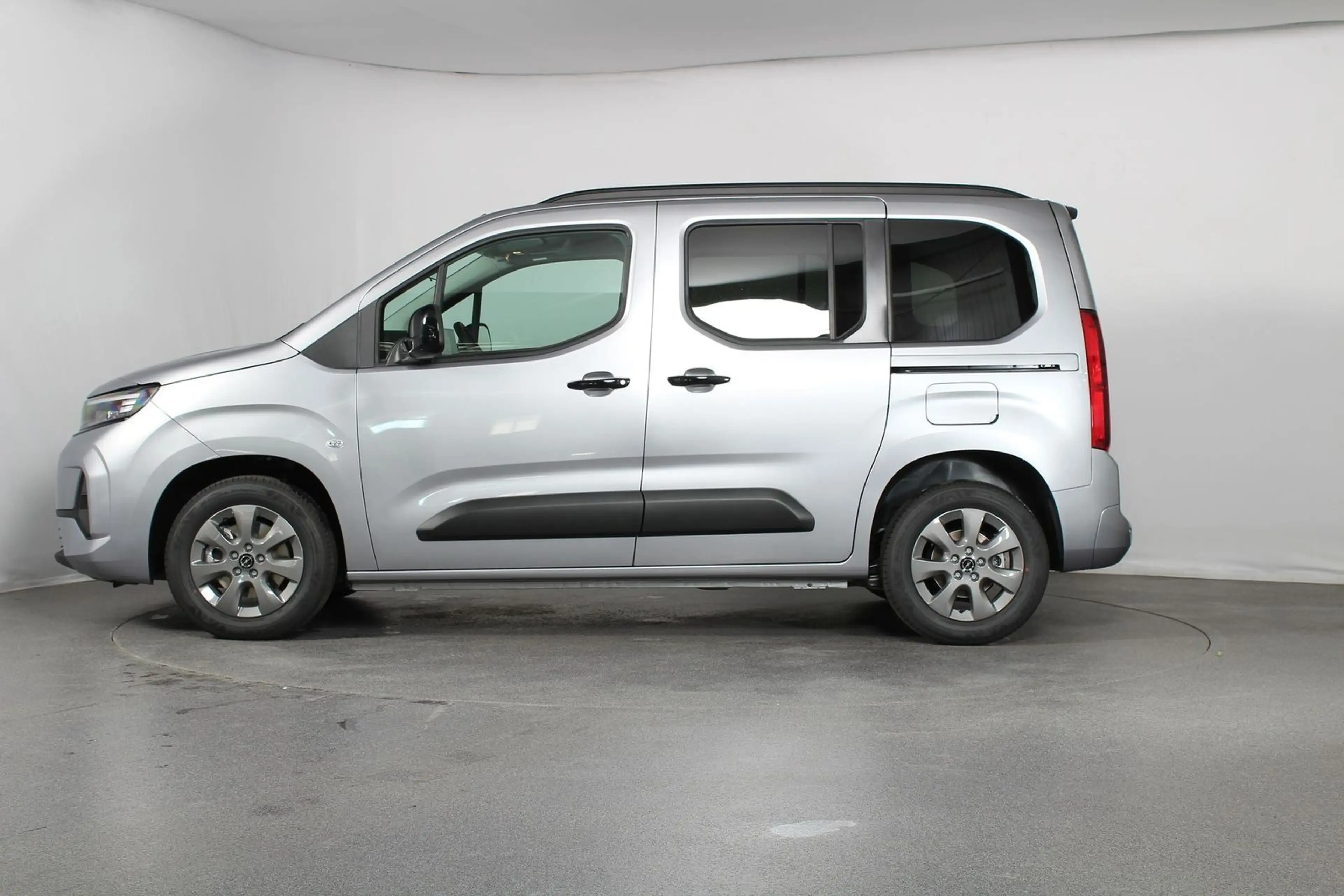 Opel Combo Life Edition AHK|Matrix|Carplay|Klima|P... — photo 2