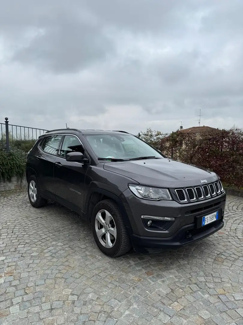 Jeep Compass 2.0 mjt Longitude 4wd 140cv auto Grigio - 1