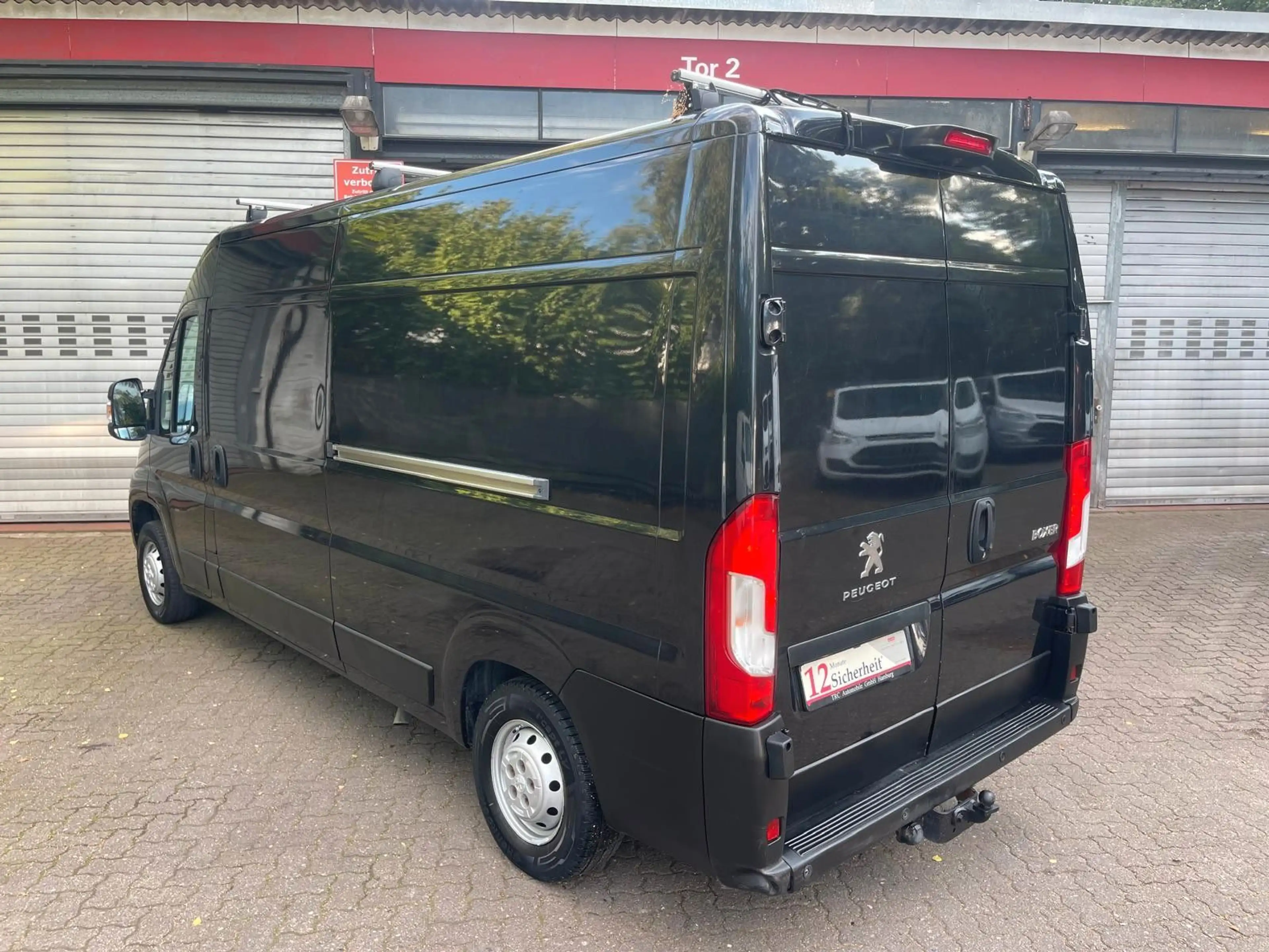 Peugeot Boxer Kasten Hochraum 335 L3H2 Premium BlueHDi 1 — photo 5