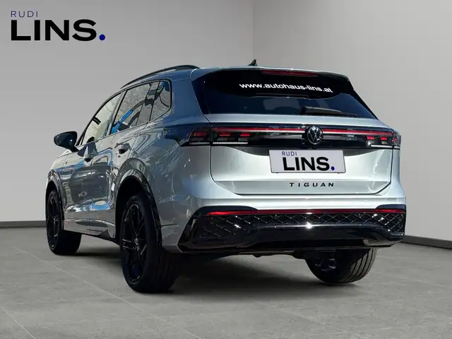 Volkswagen Tiguan R-Line TSI 4MOTION DSG Ansicht 3