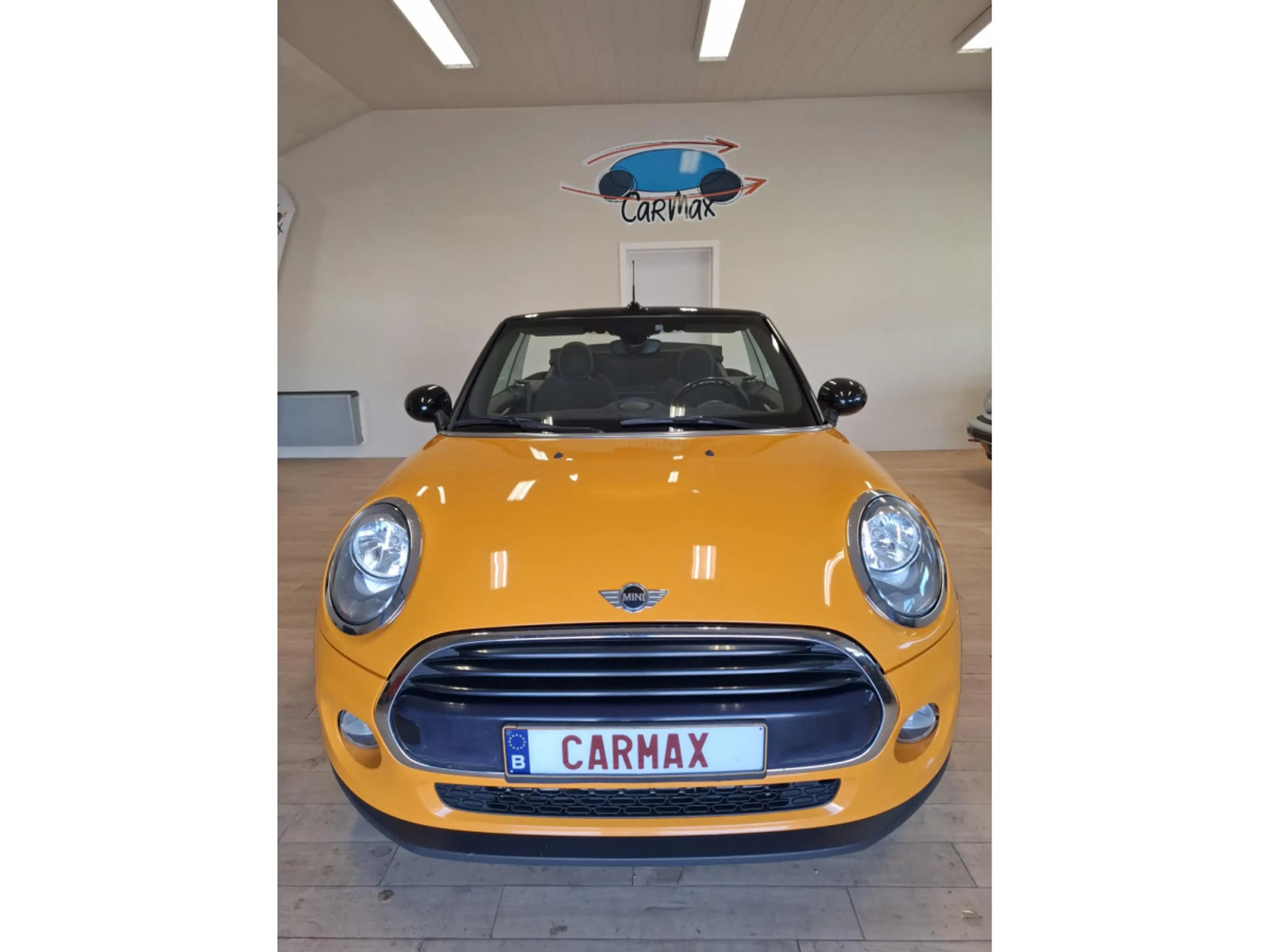 MINI Cooper Cabrio 1.5d 115 — photo 8