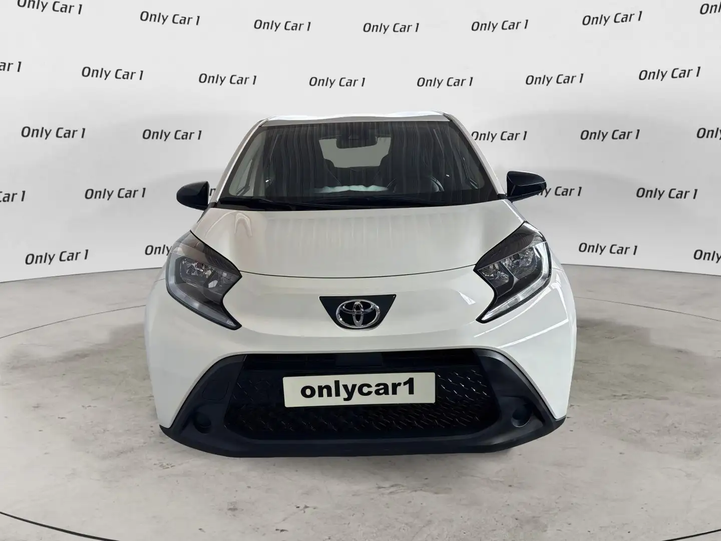 Toyota Aygo X 1.0 VVT-i 72 CV 5 porte Active Weiß - 2