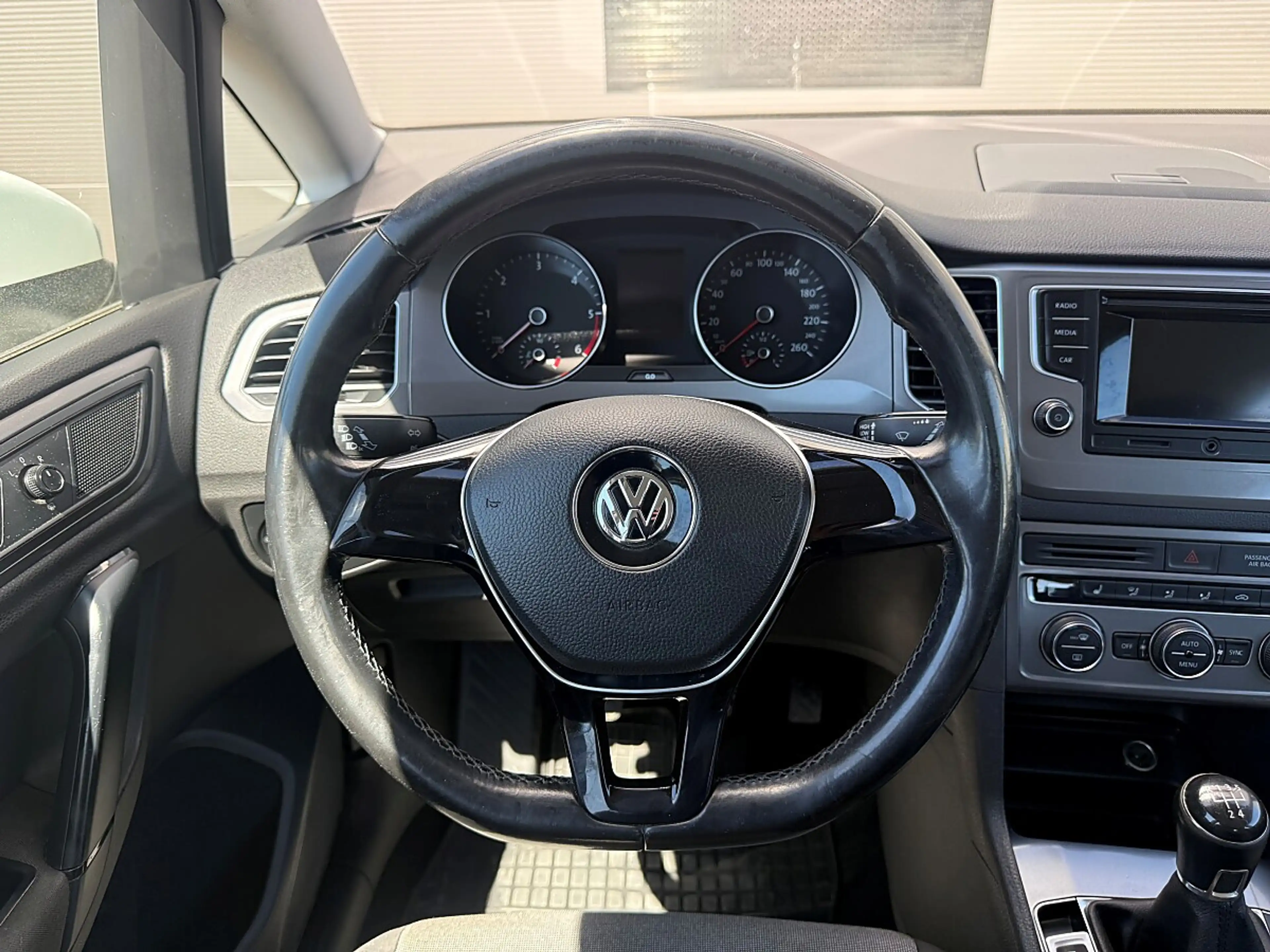 Volkswagen Golf Sportsvan 1,6 TDI BMT Trendline — photo 7