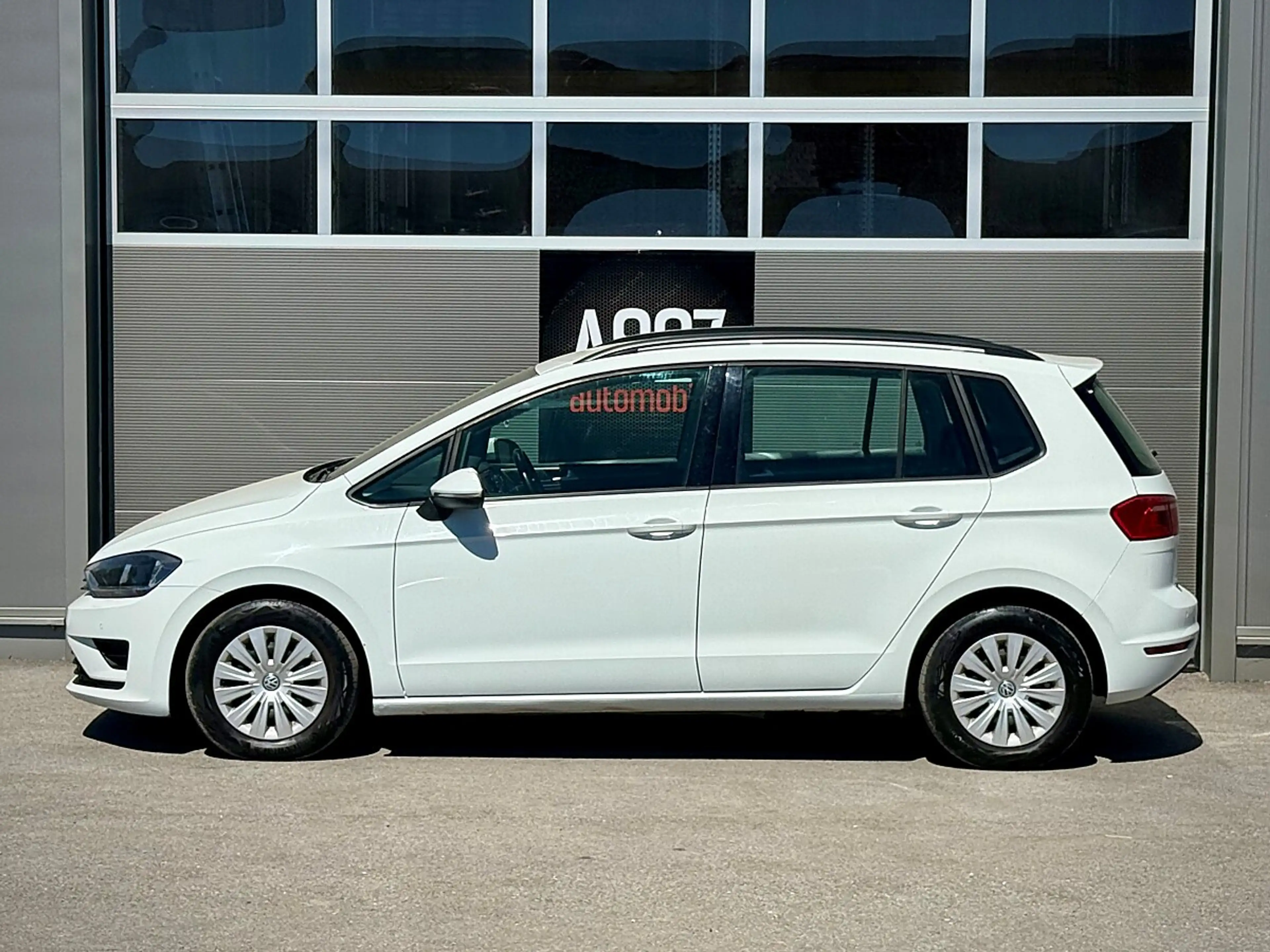 Volkswagen Golf Sportsvan 1,6 TDI BMT Trendline — photo 5