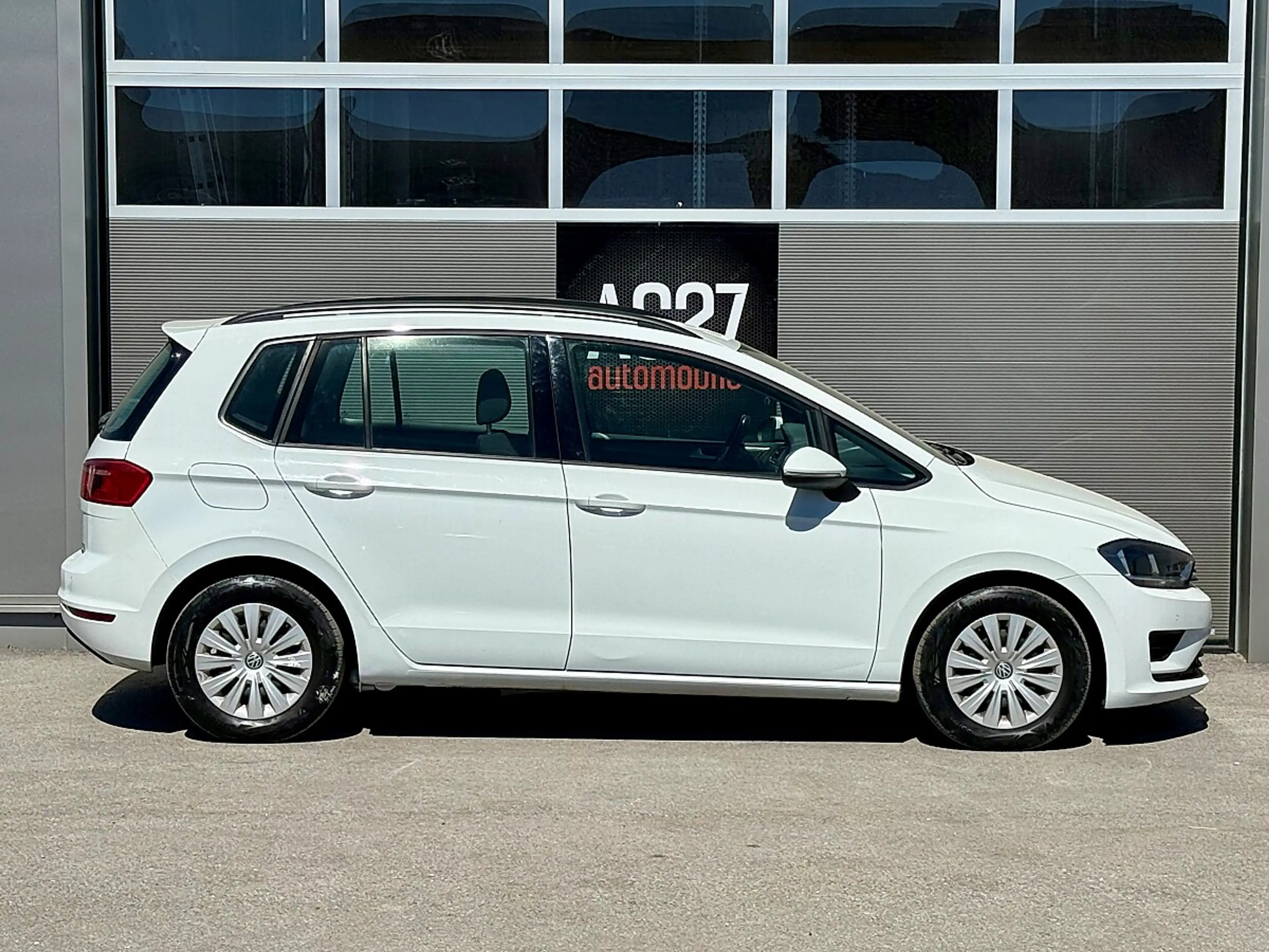 Volkswagen Golf Sportsvan 1,6 TDI BMT Trendline — photo 4