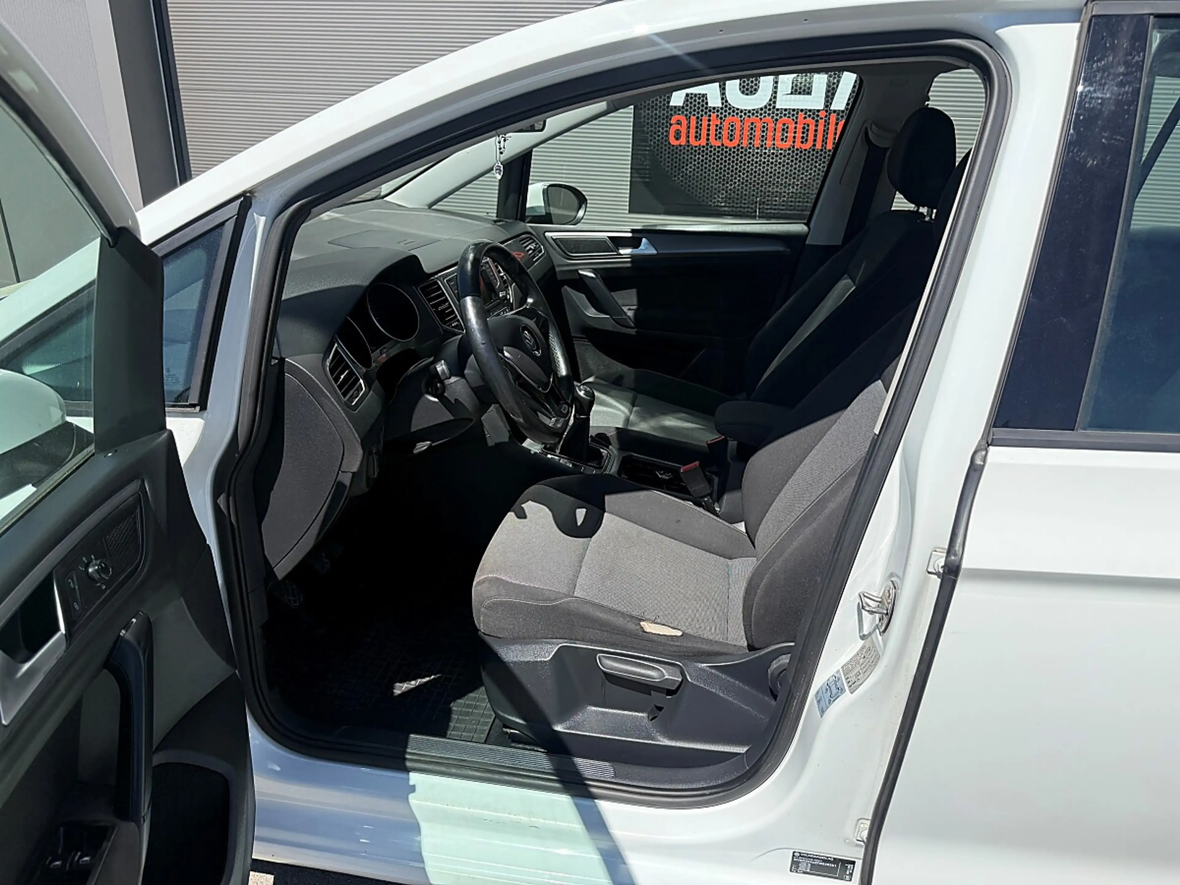 Volkswagen Golf Sportsvan 1,6 TDI BMT Trendline — photo 15