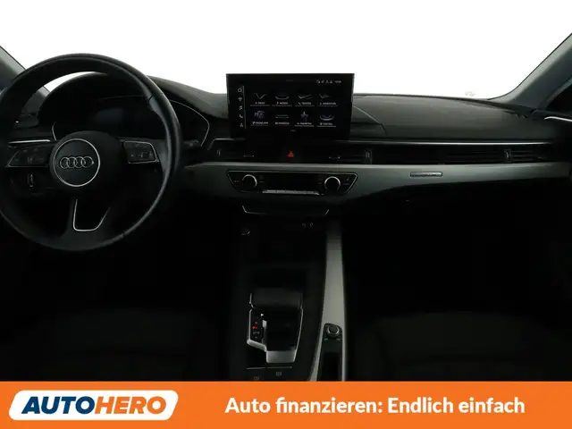 Audi A4 view 12