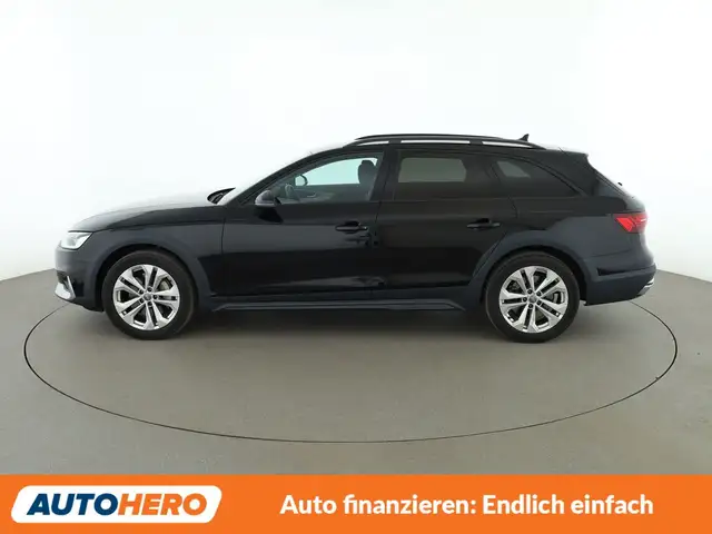 Audi A4 view 3