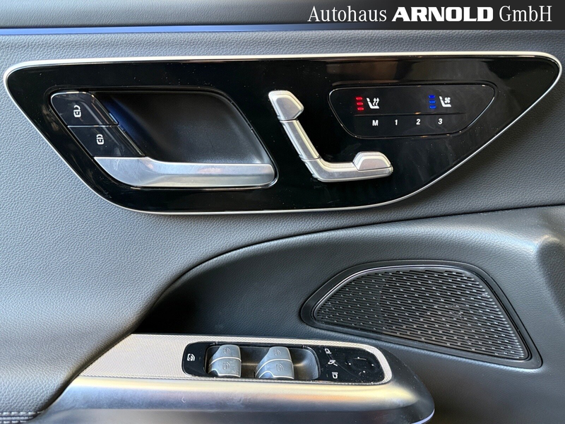 Mercedes-Benz E 300 E 300 T de 4M All Terrain AHK Sitzluft DISTRONIC — photo 13