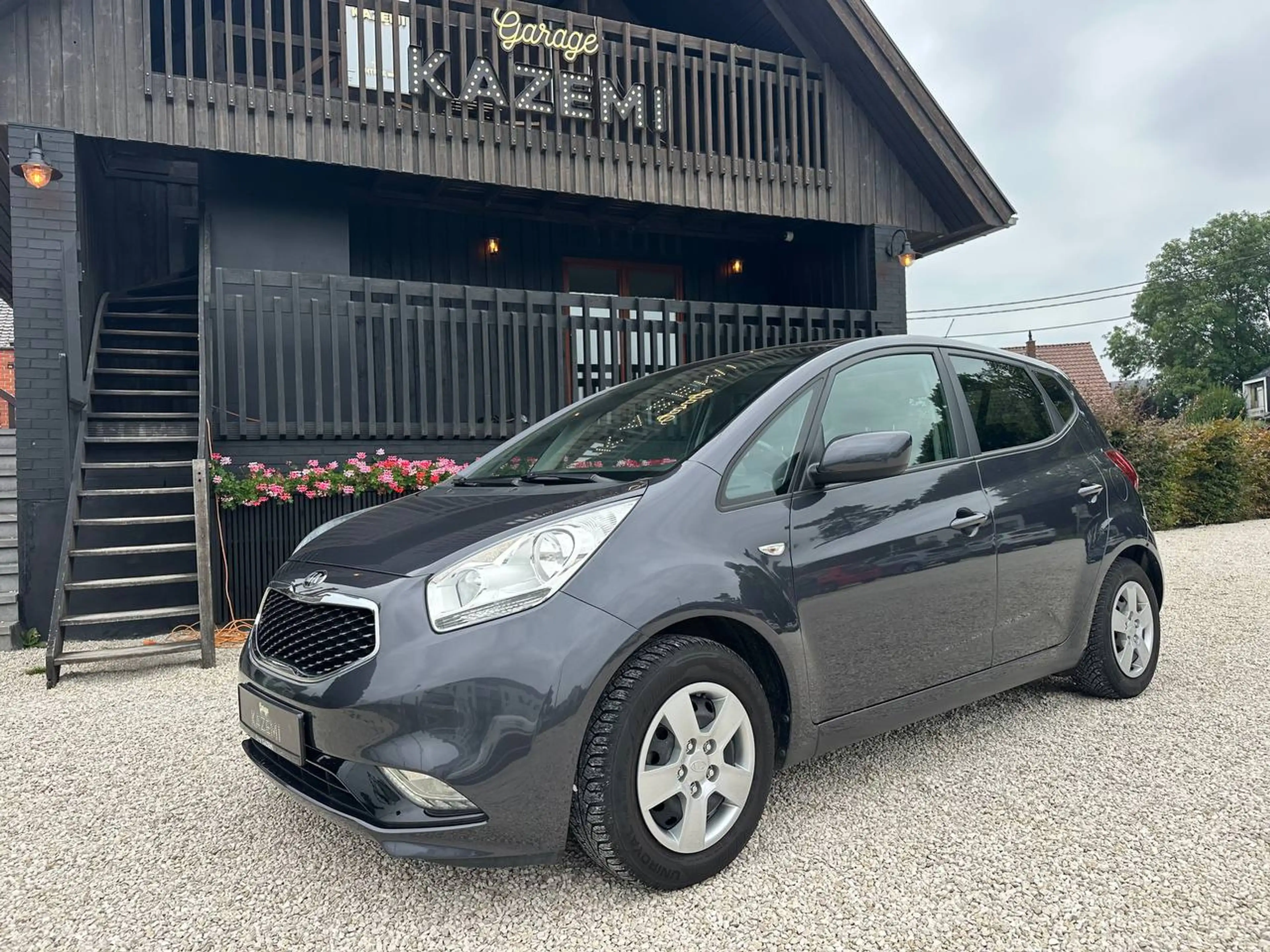 Kia Venga Venga 1.4i * TOIT PANORAMIQUE OUVRANT ! *