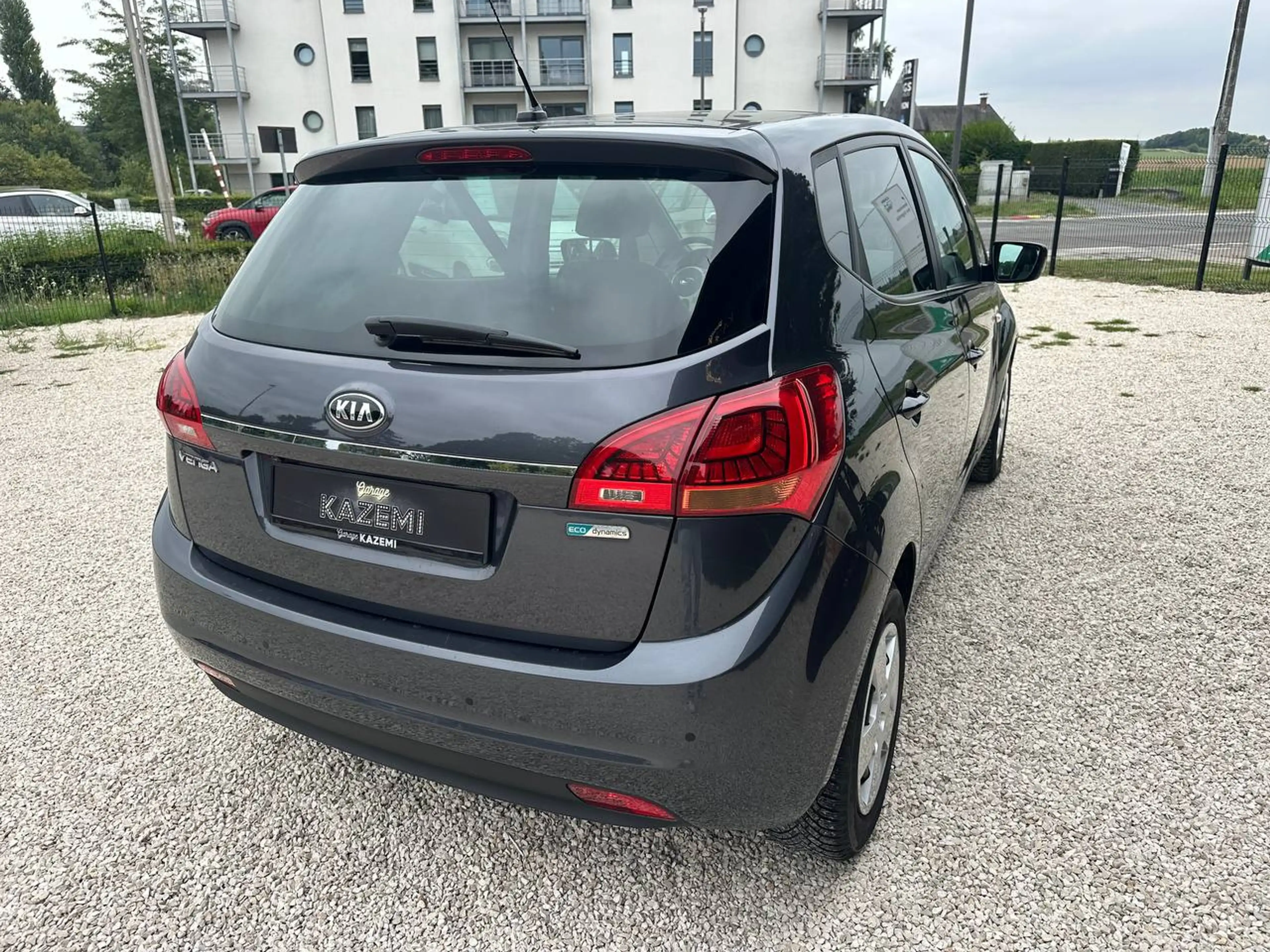 Kia Venga Venga 1.4i * TOIT PANORAMIQUE OUVRANT ! * — photo 5