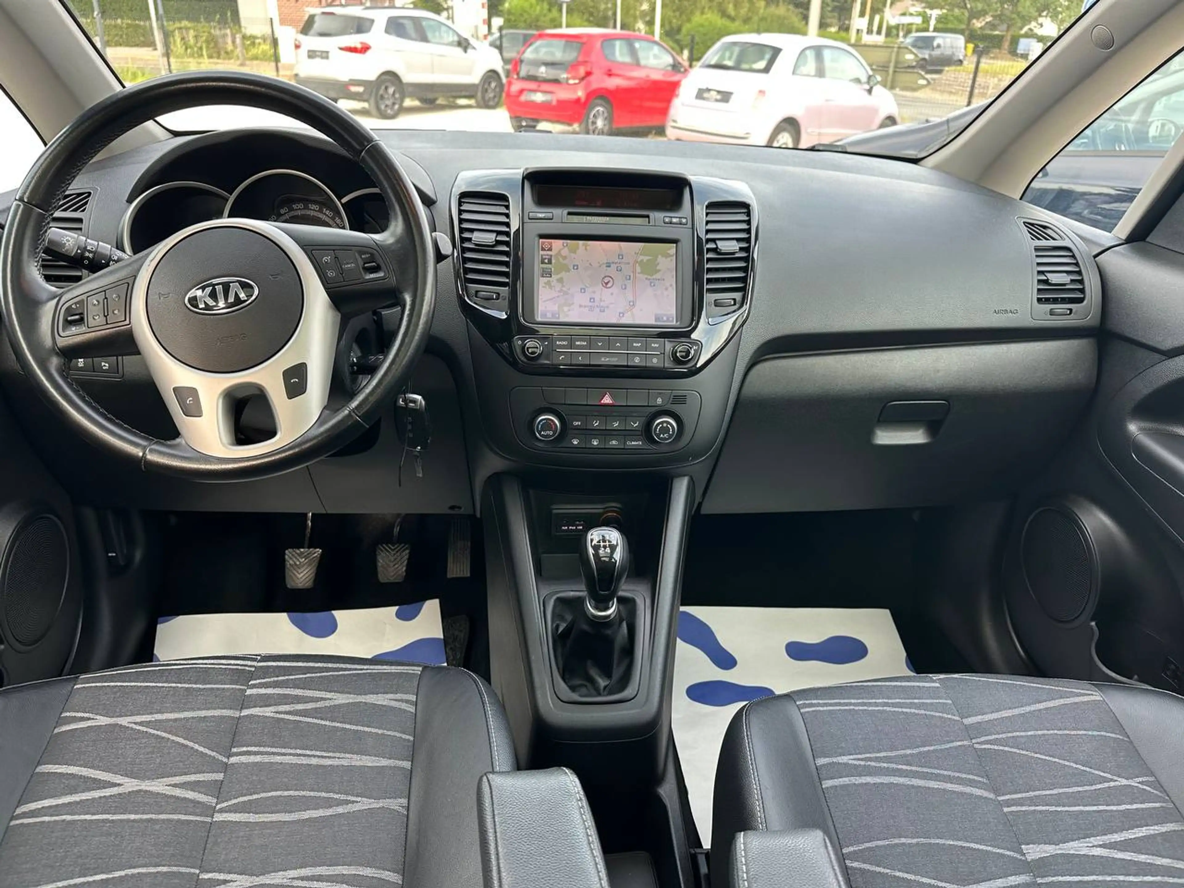 Kia Venga Venga 1.4i * TOIT PANORAMIQUE OUVRANT ! * — photo 13