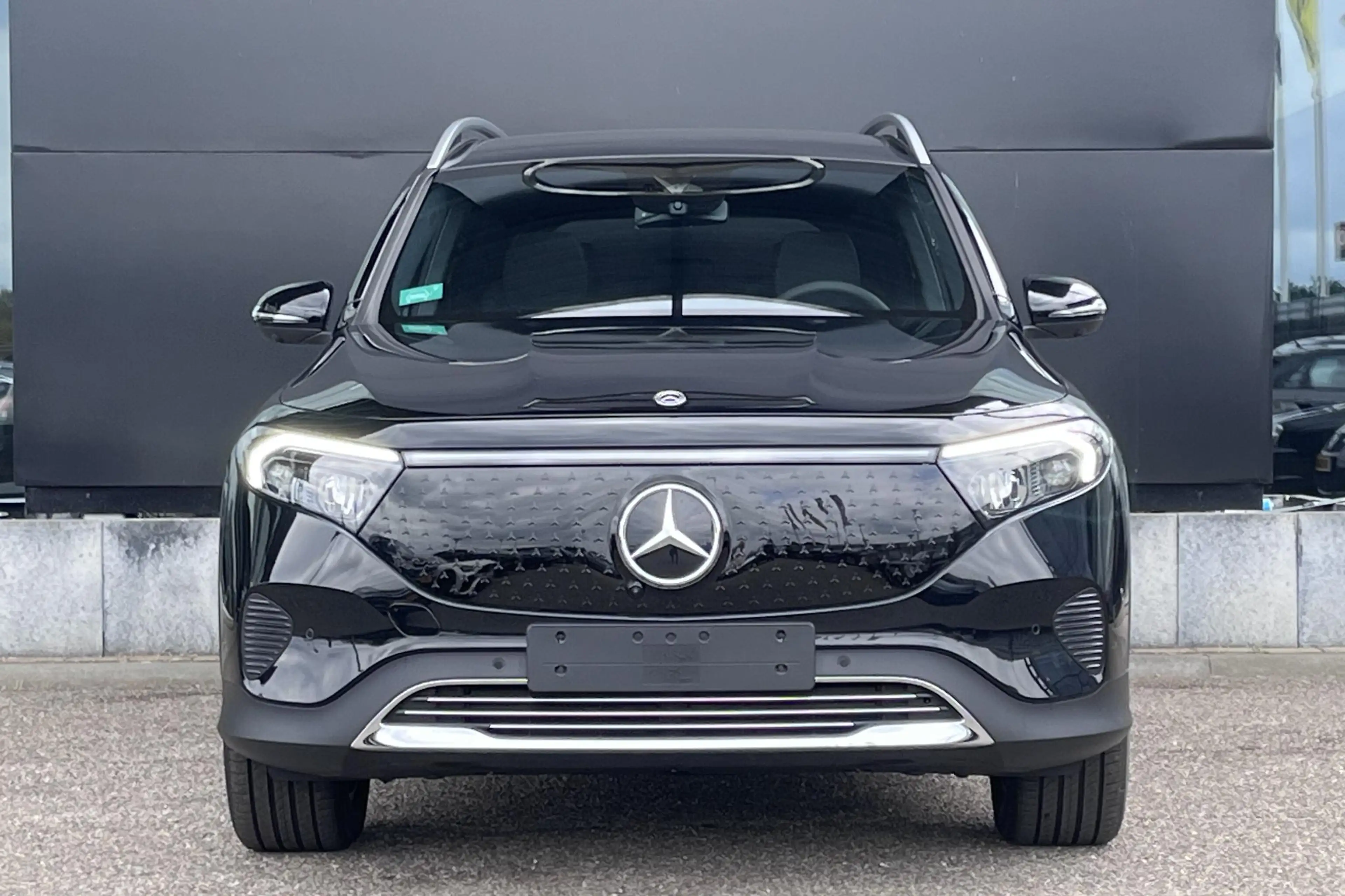 Mercedes-Benz EQB 250 EQB 250+ Business Solution Luxury | Winterpakket | — photo 15