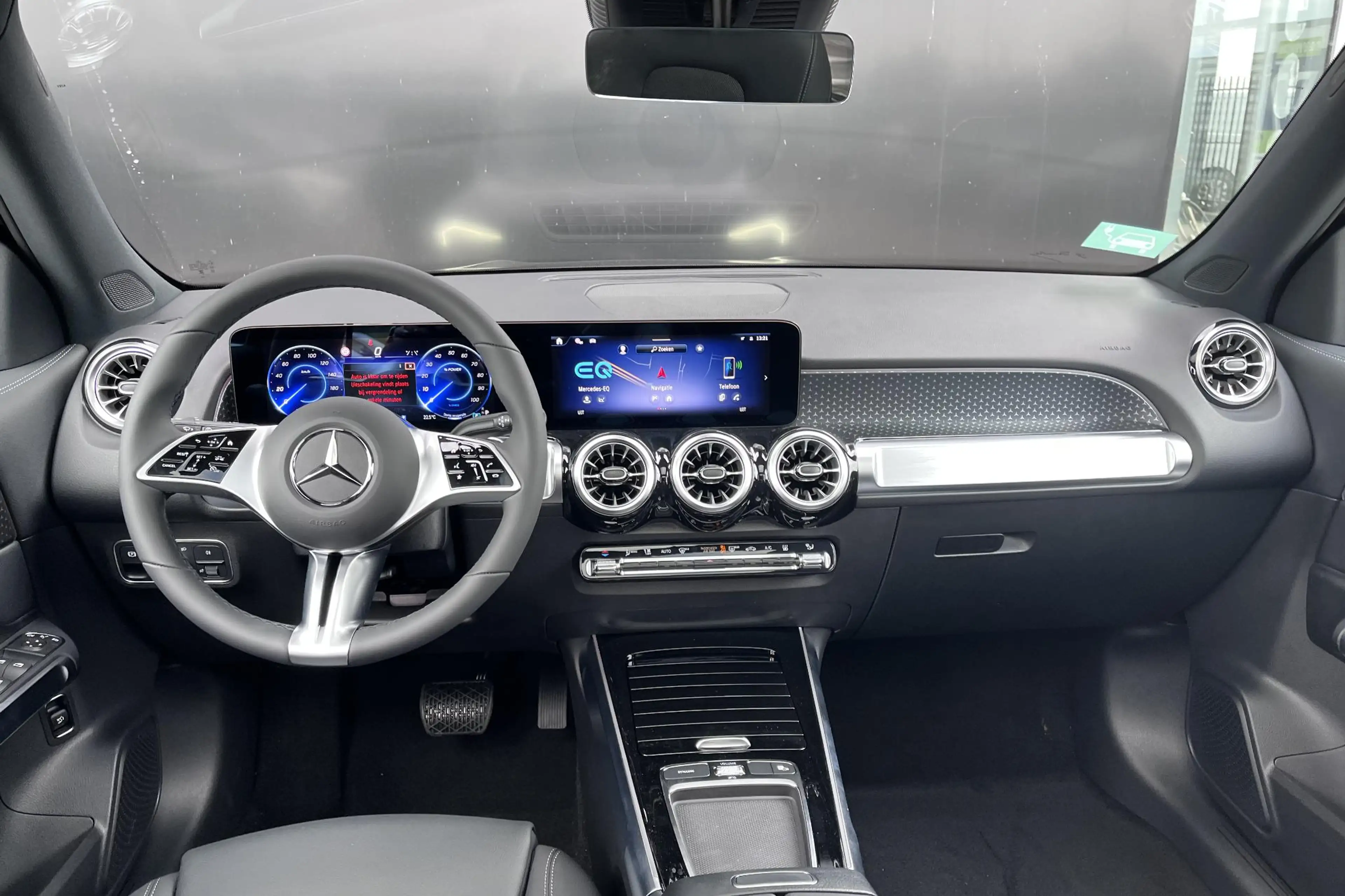 Mercedes-Benz EQB 250 EQB 250+ Business Solution Luxury | Winterpakket | — photo 3