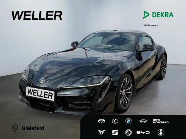 Toyota Supra 2.0 Dynamic *LED*BREMBO*Alcantara*CAM*SHZ*8-Fachbe