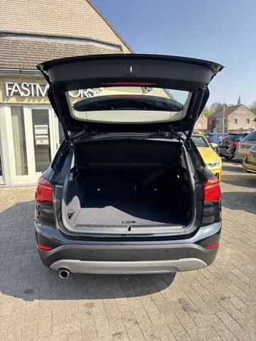 BMW X1 view 16