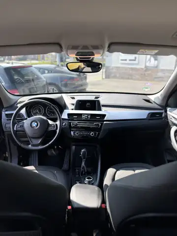 BMW X1 view 9