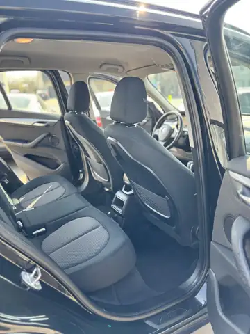 BMW X1 view 12