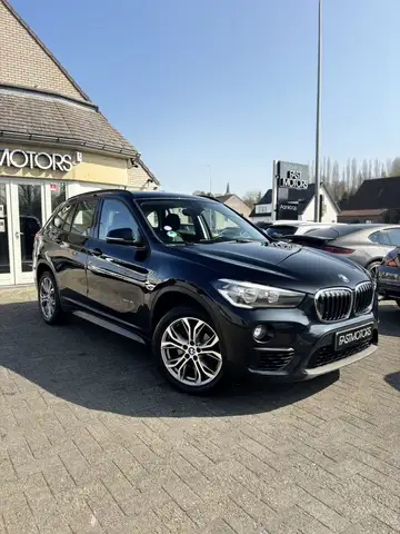 BMW X1 view 3
