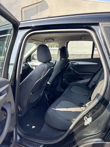 BMW X1 view 13