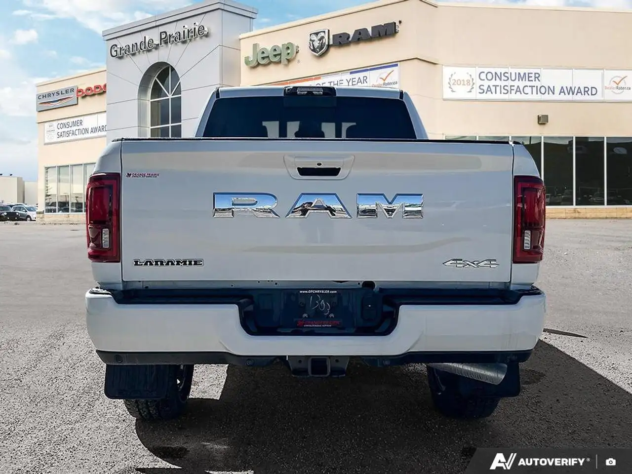 RAM 2500 снимка RAM 2500