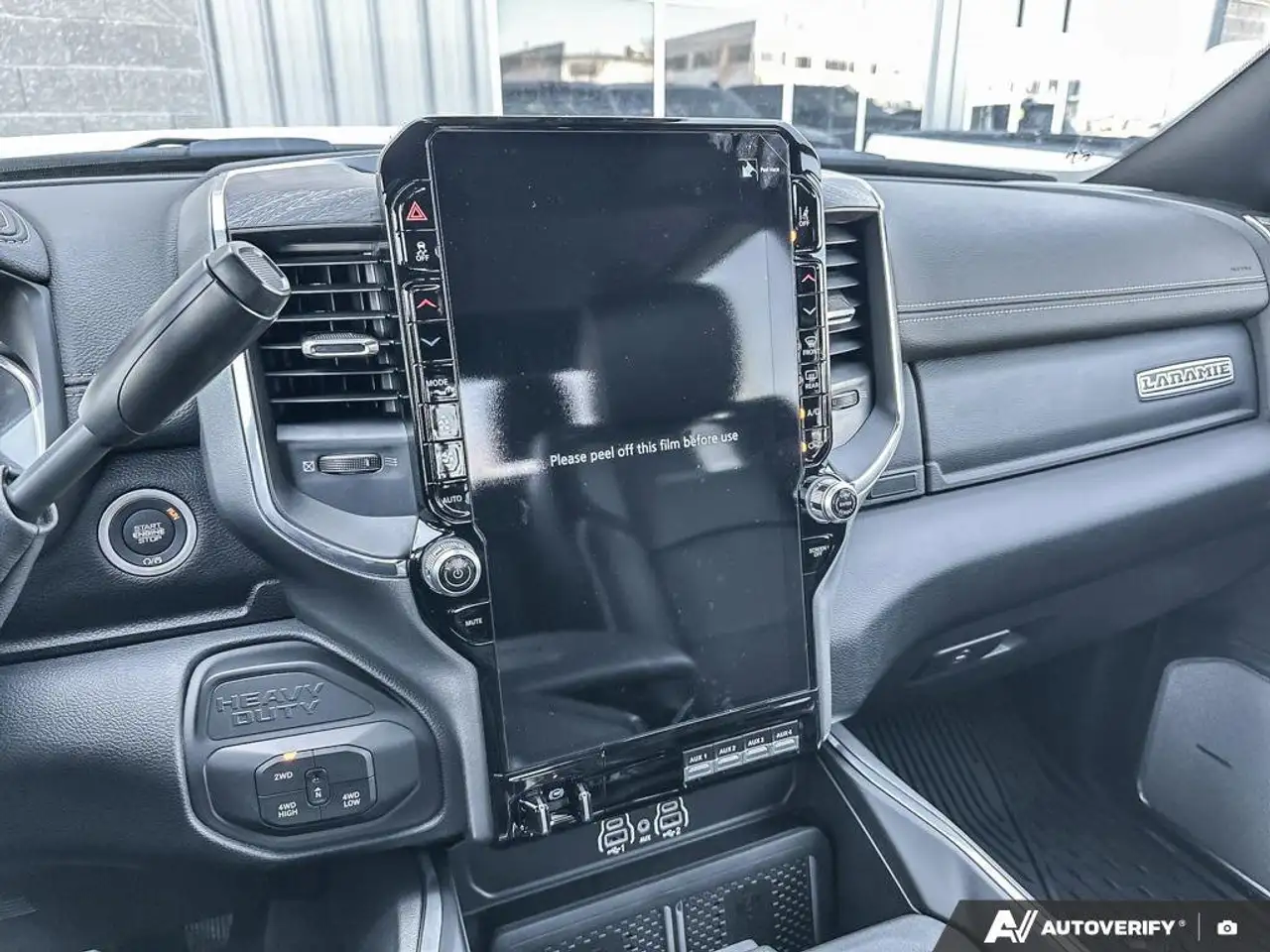 RAM 2500 снимка RAM 2500