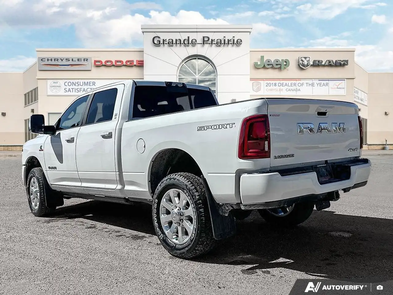 RAM 2500 снимка RAM 2500