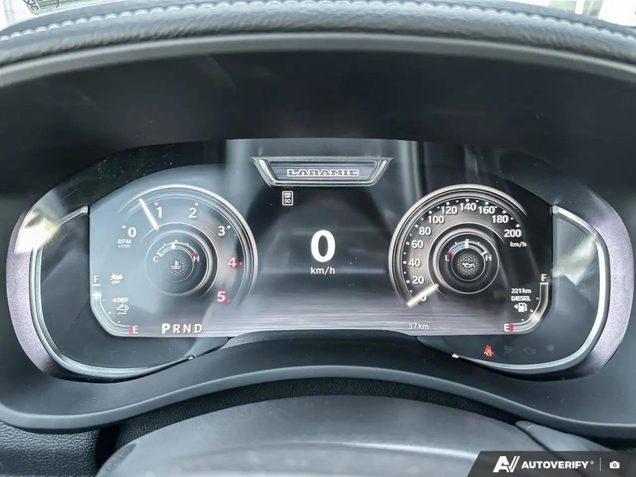 RAM 2500 снимка RAM 2500