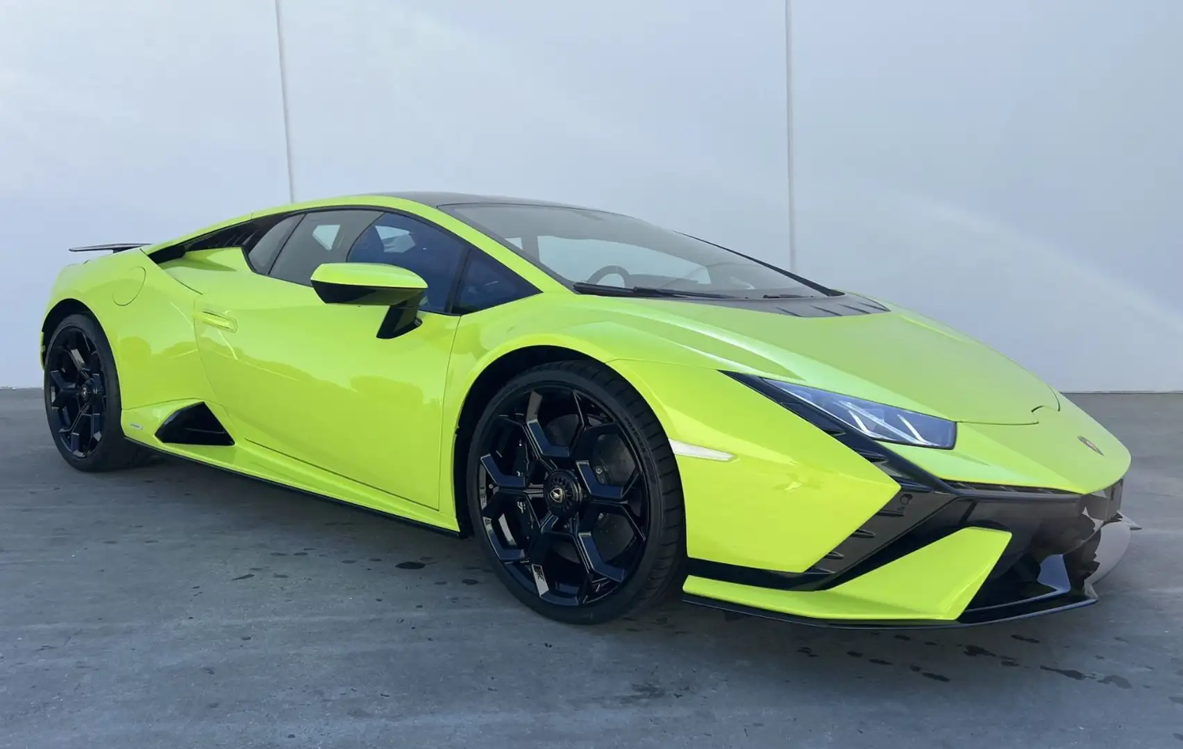 Lamborghini Huracán LP640-2 Tecnica Liftsystem°Damiso°Senson Grün - 1
