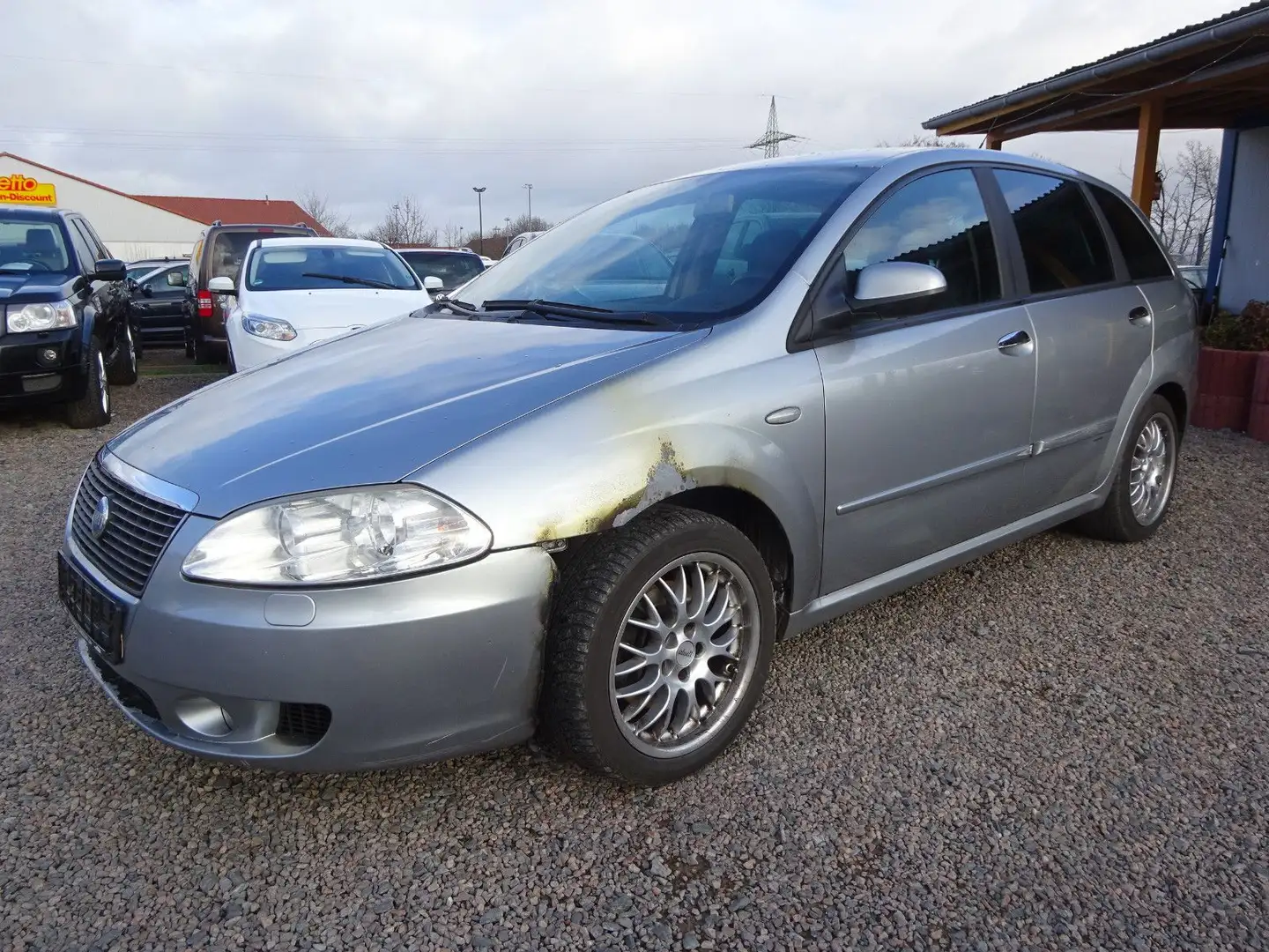 Fiat Croma 1.9 16V Multijet Emotion Gris - 1