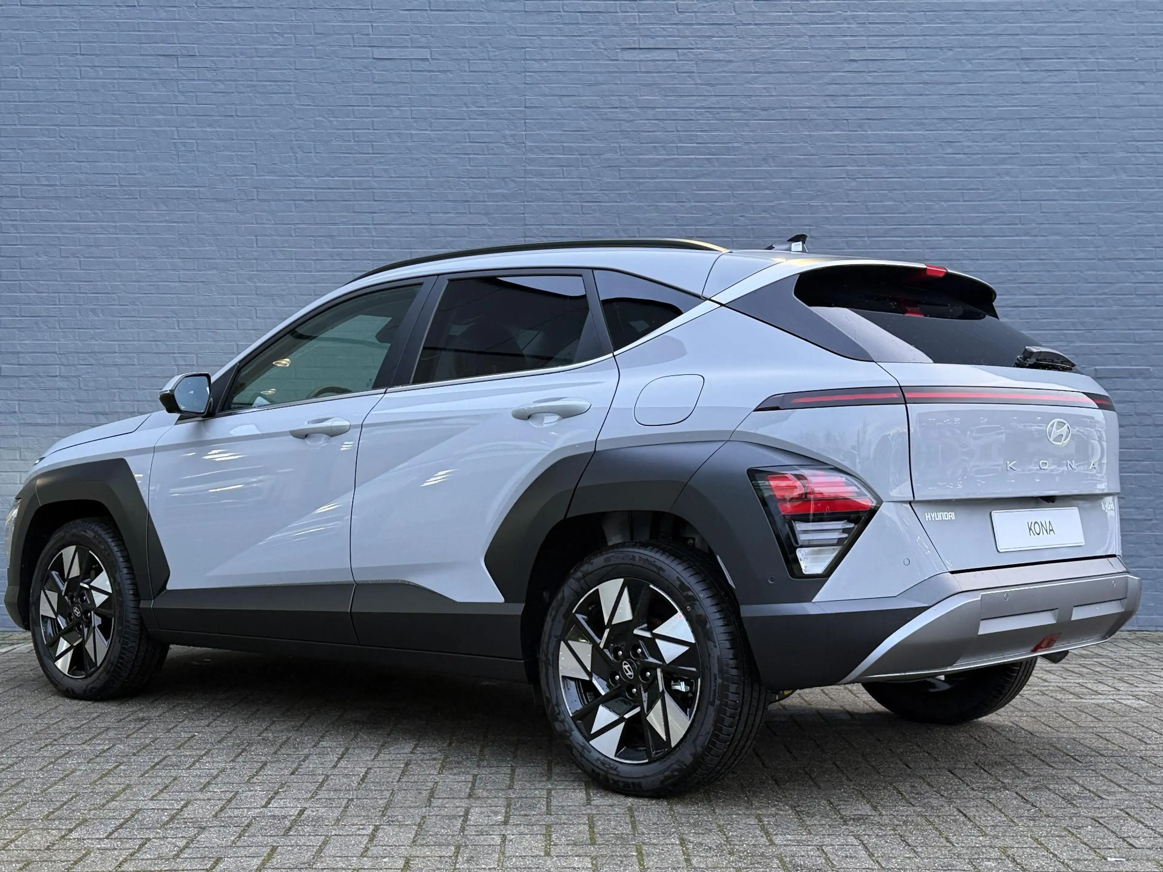 Hyundai KONA 1.6 GDI HEV Comfort Plus — photo 7