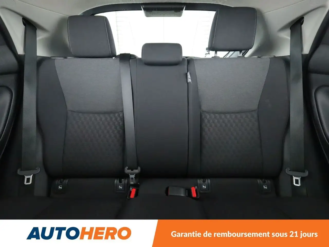 Toyota Yaris Yaris — photo 15