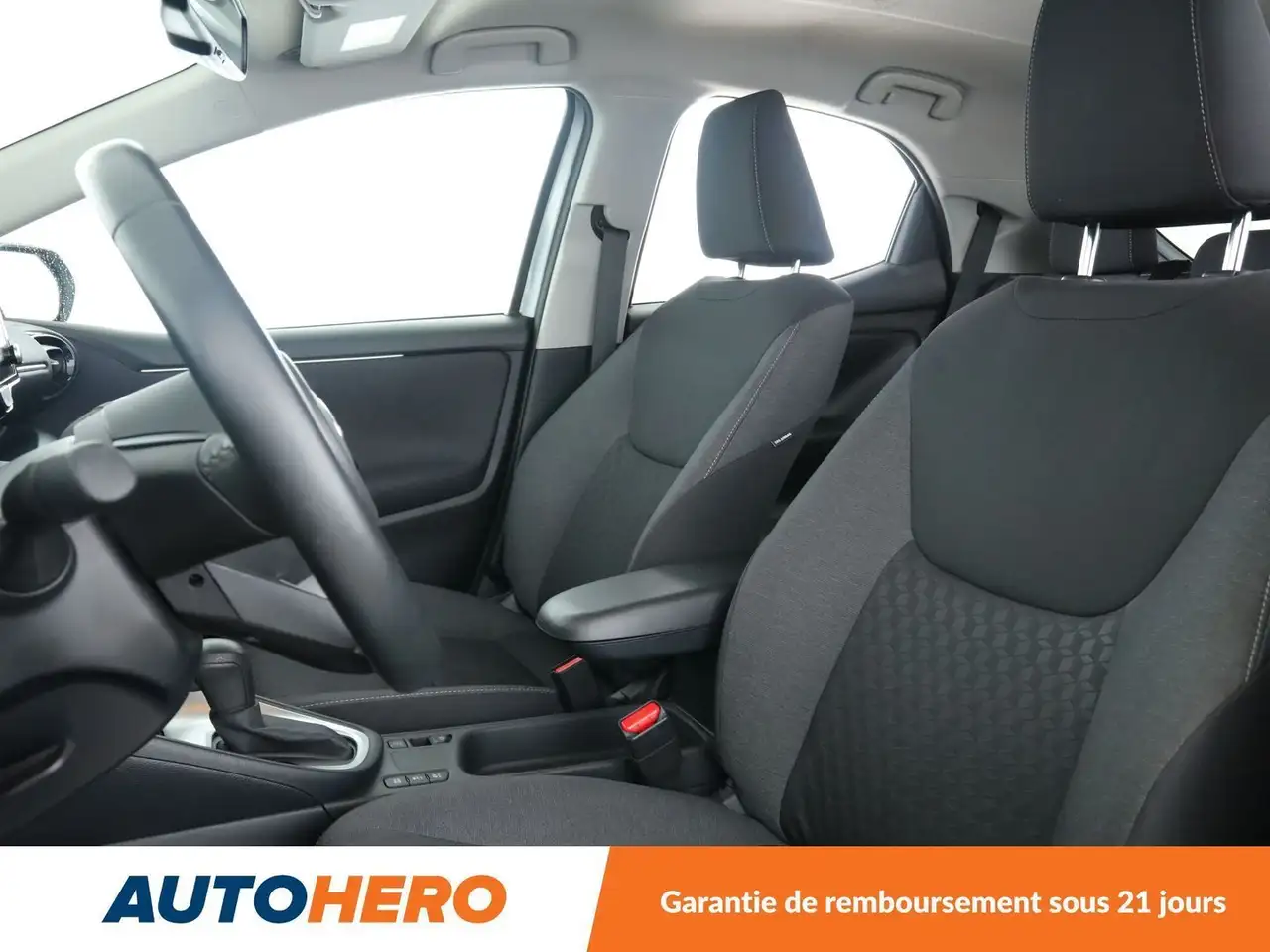 Toyota Yaris Yaris — photo 10