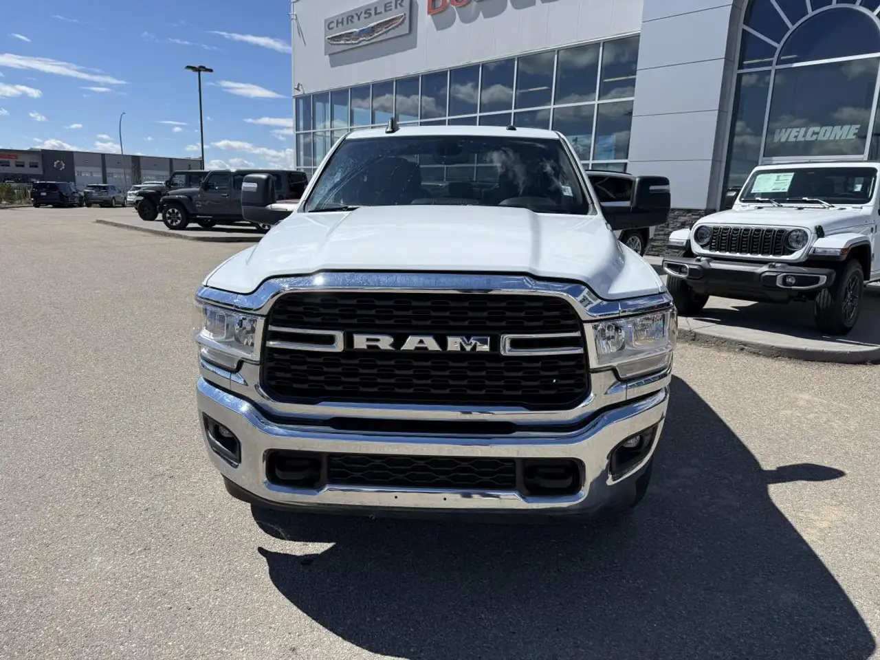 RAM 2500 снимка RAM 2500
