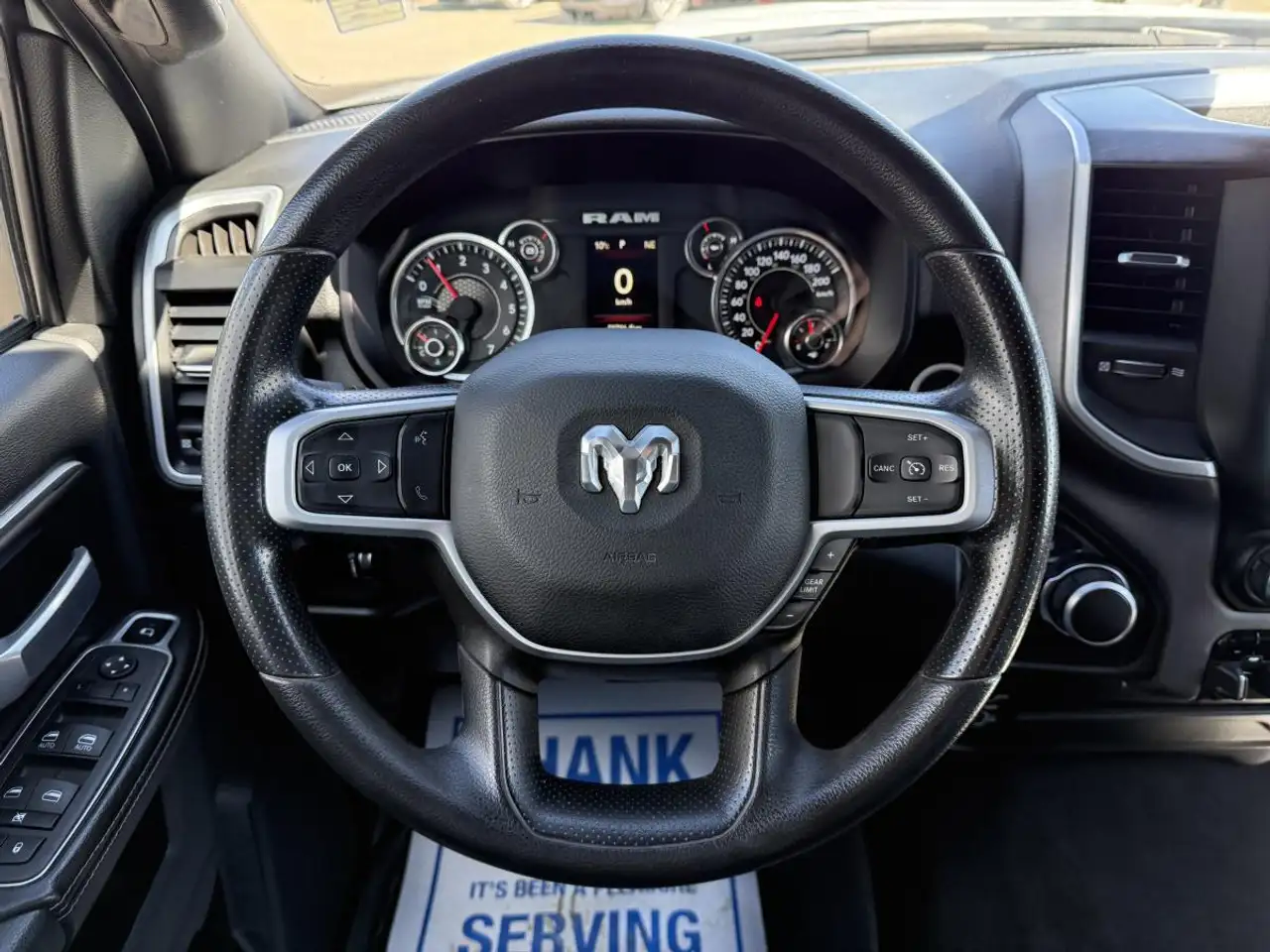 RAM 2500 снимка RAM 2500