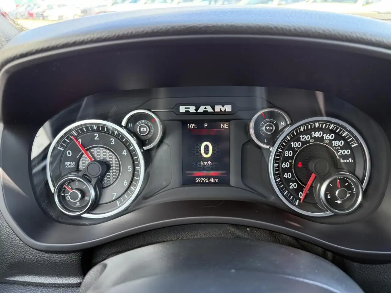 RAM 2500 снимка RAM 2500