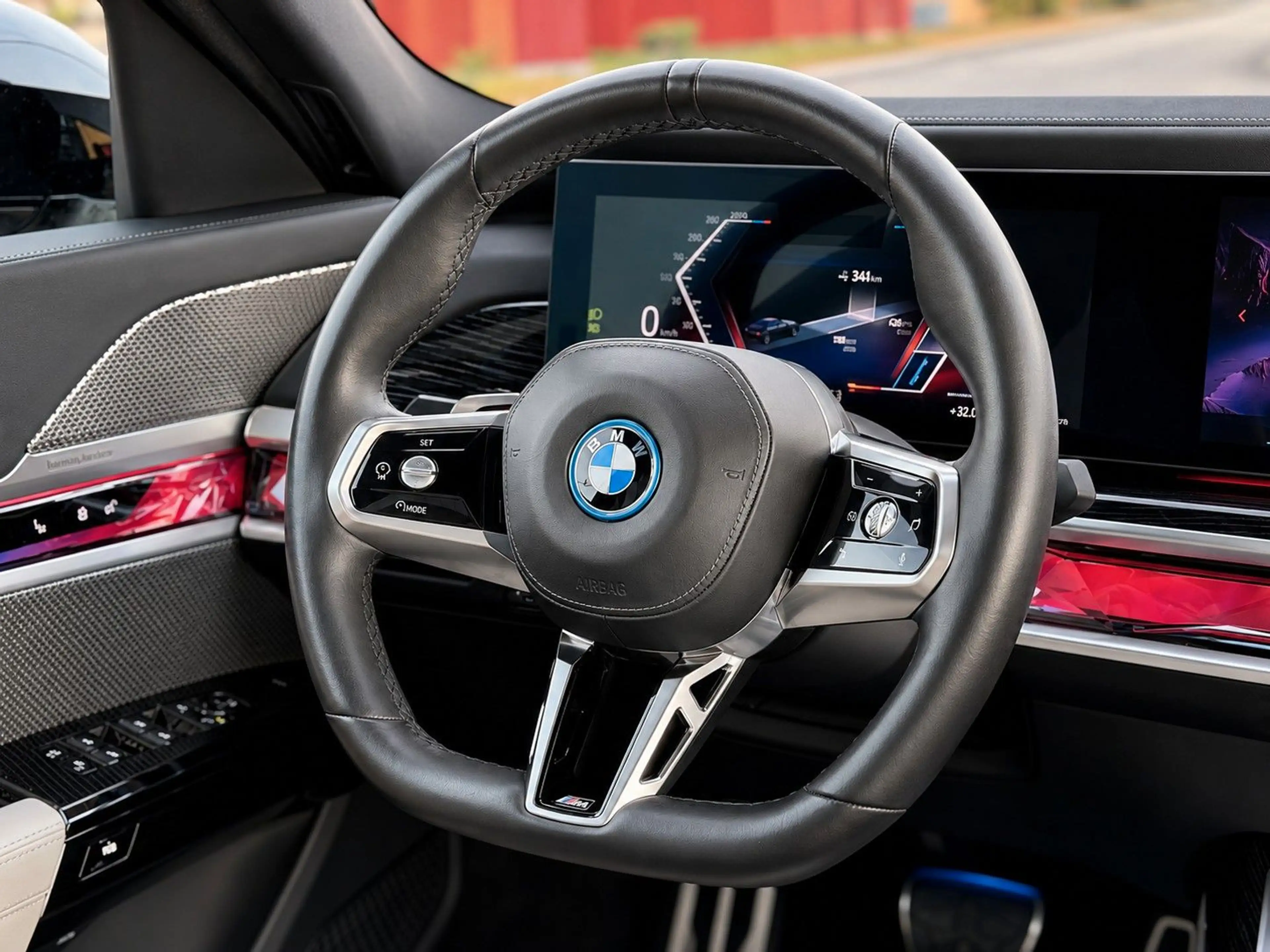 BMW i7 xDrive60 M Sport INDIVIDUAL*THEATER*CRISTAL* — photo 11