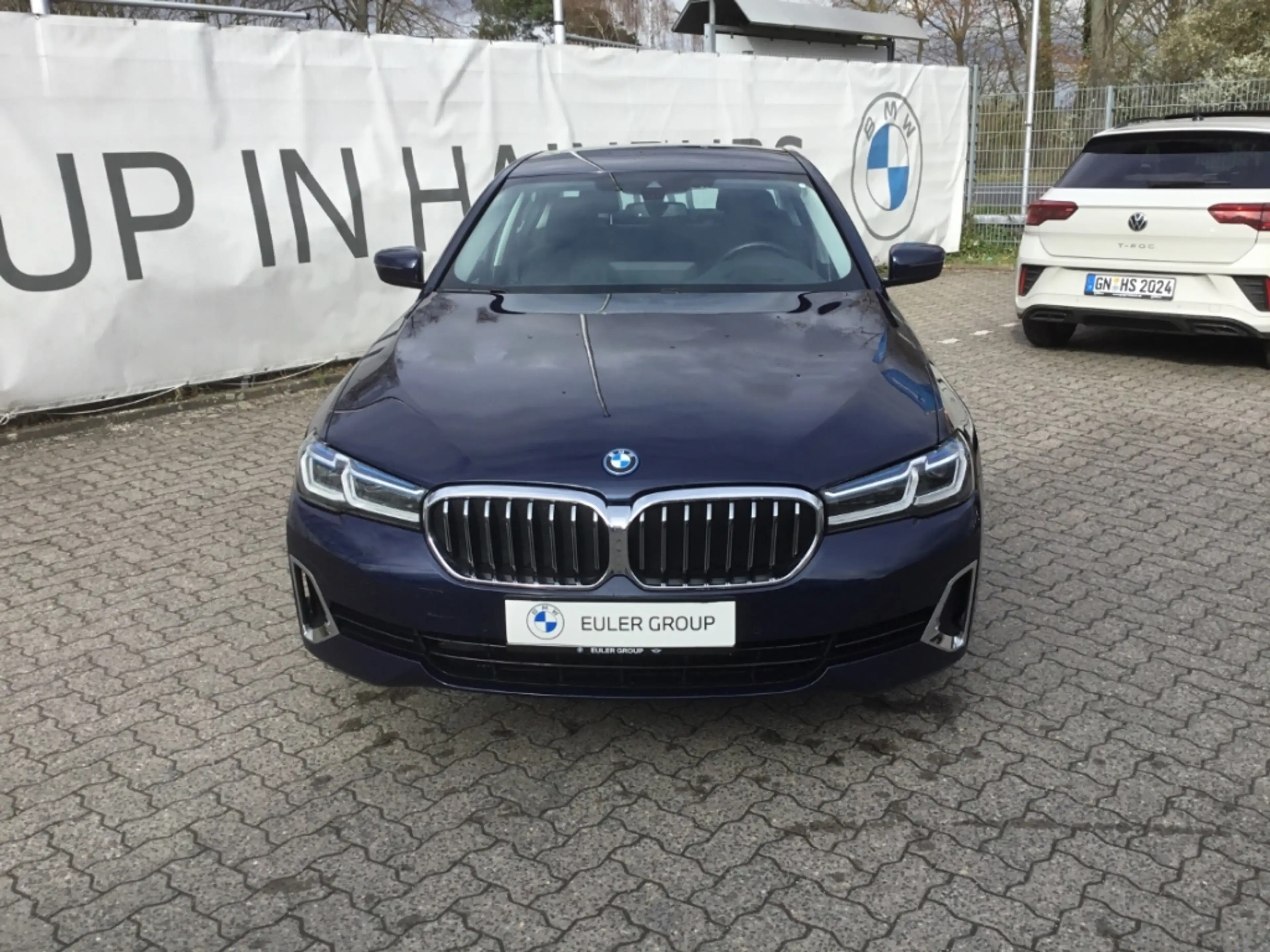 BMW 545 e xDrive HUD Navi Leder Memory Sitze Soundsystem L — photo 3