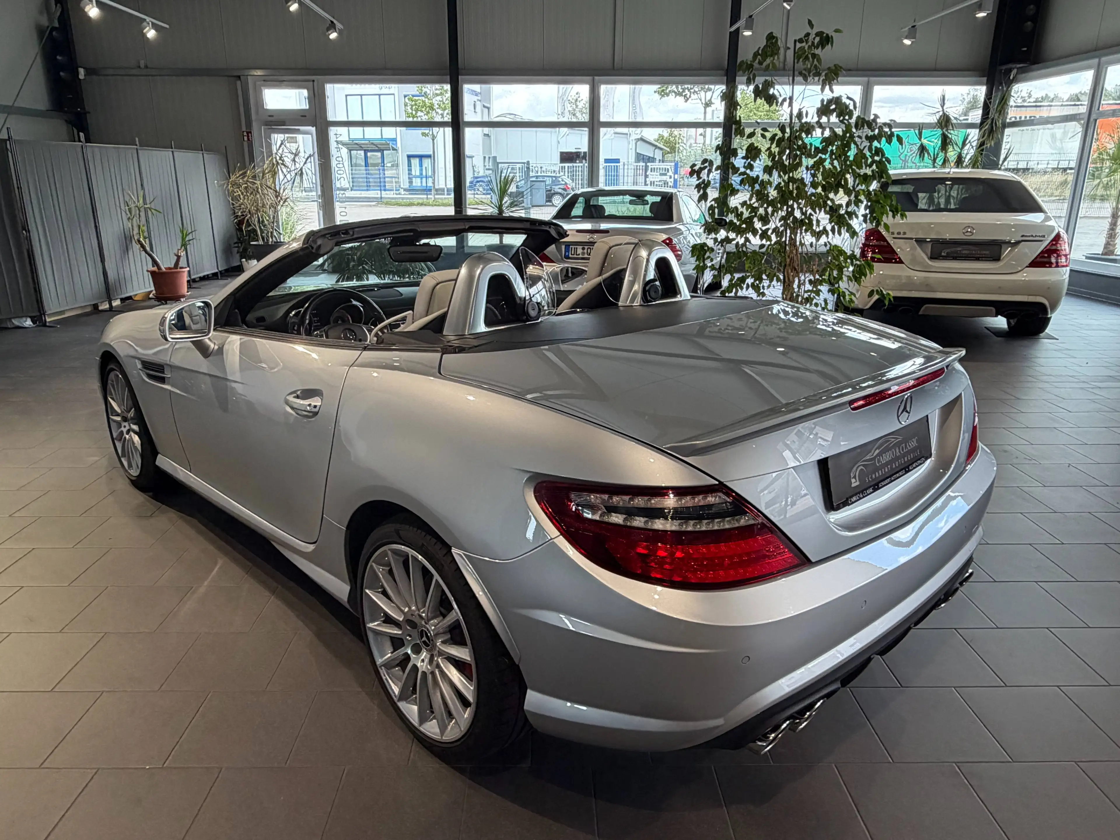 Mercedes-Benz SLK 350 SLK-Klasse (BlueEFFICIENCY) 7G-TRONIC — photo 7