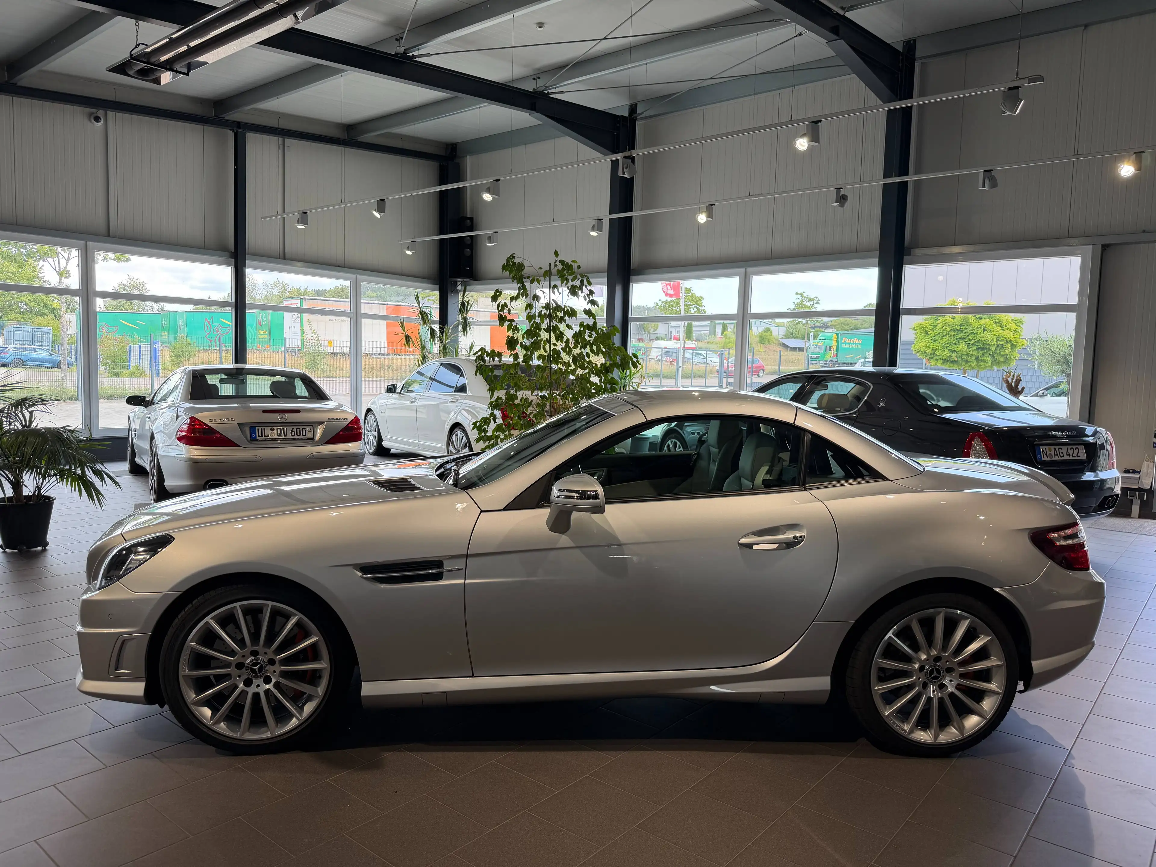 Mercedes-Benz SLK 350 SLK-Klasse (BlueEFFICIENCY) 7G-TRONIC — photo 2
