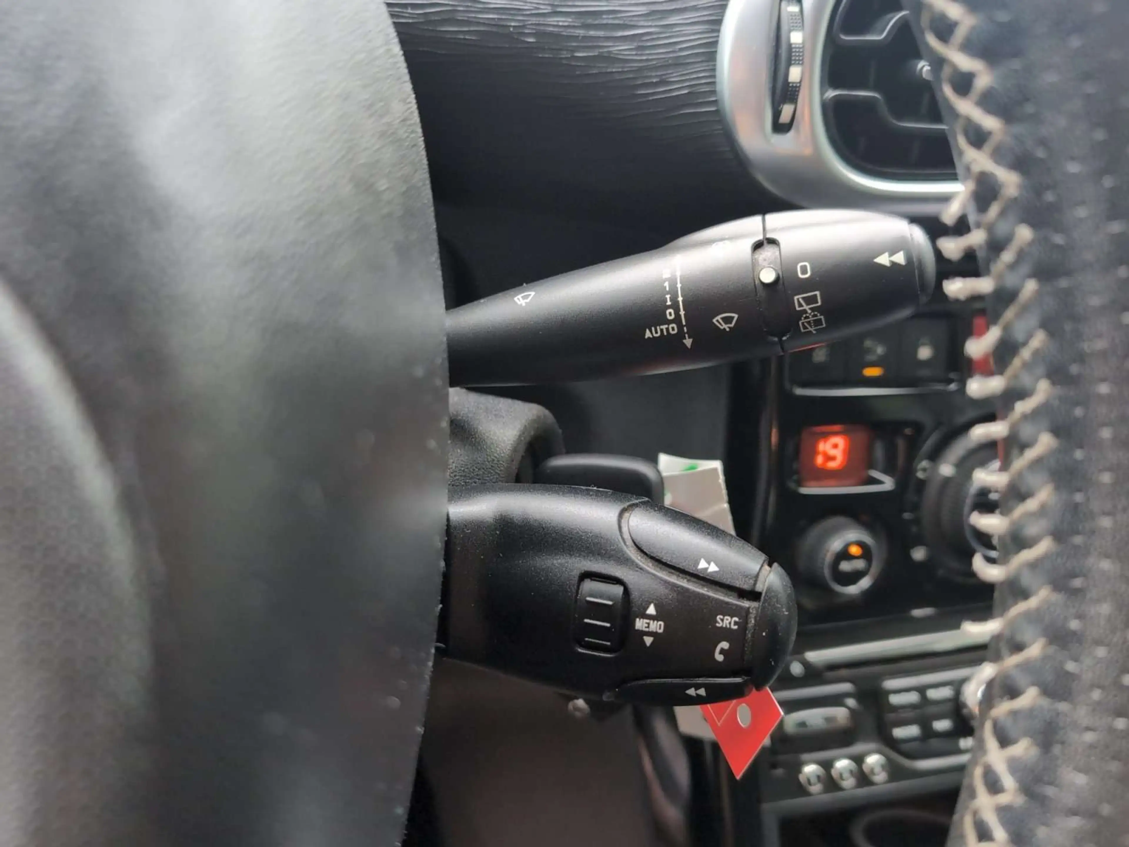 Citroen C3 Picasso 1.6HDi 90cv gris 03/15 Airco GPS Caméra Cruise — photo 10