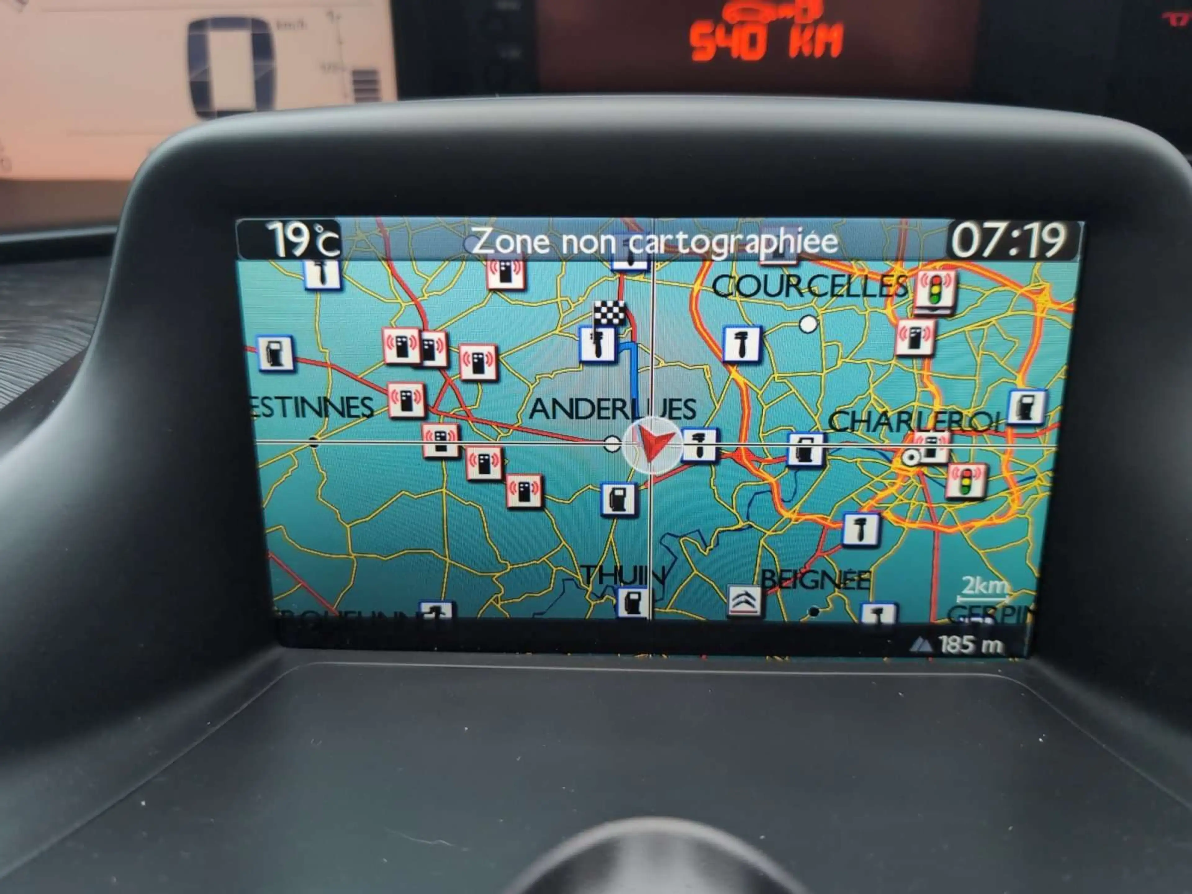 Citroen C3 Picasso 1.6HDi 90cv gris 03/15 Airco GPS Caméra Cruise — photo 15