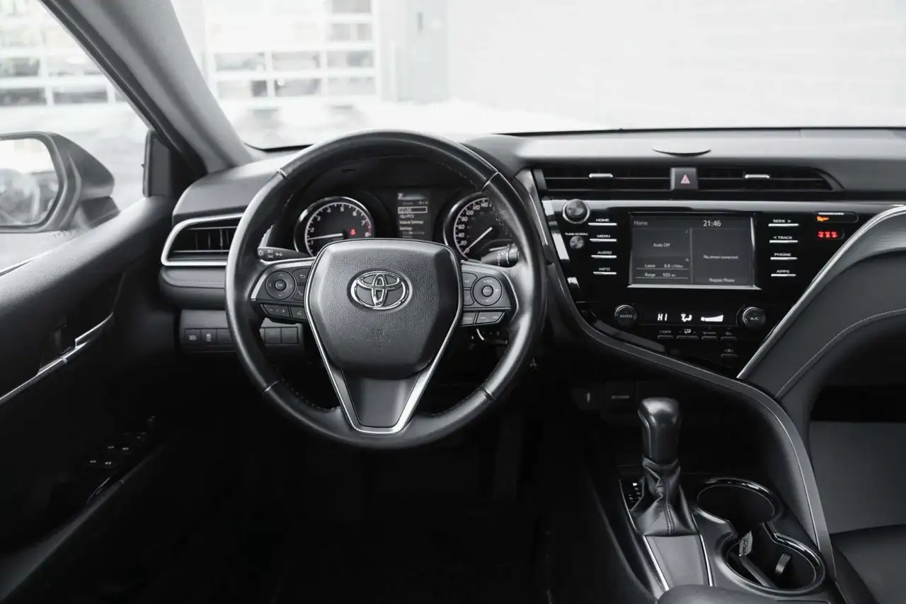 Toyota Camry снимка Toyota Camry