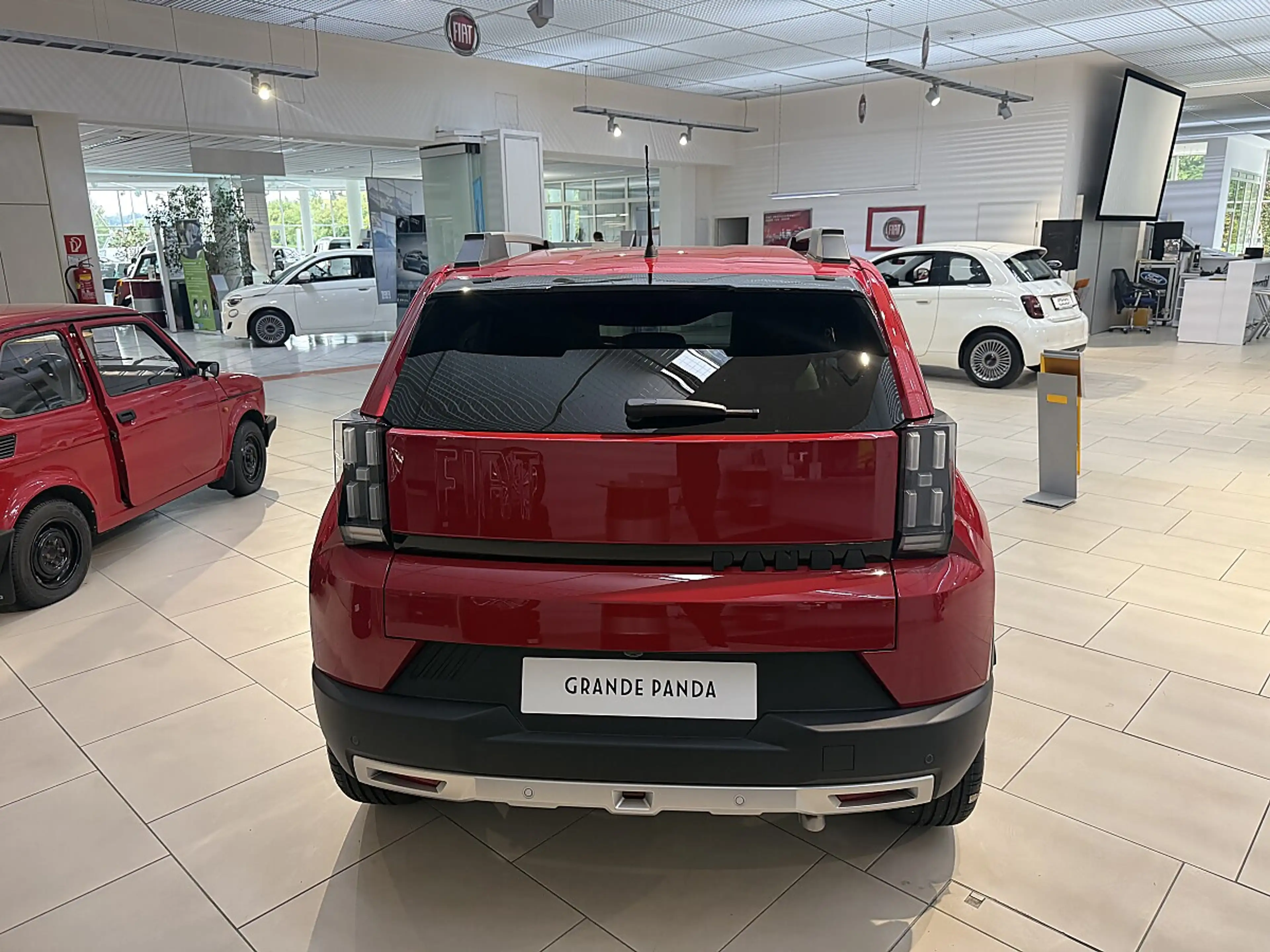 Fiat Grande Panda 1.2 T 100 La Prima — photo 5