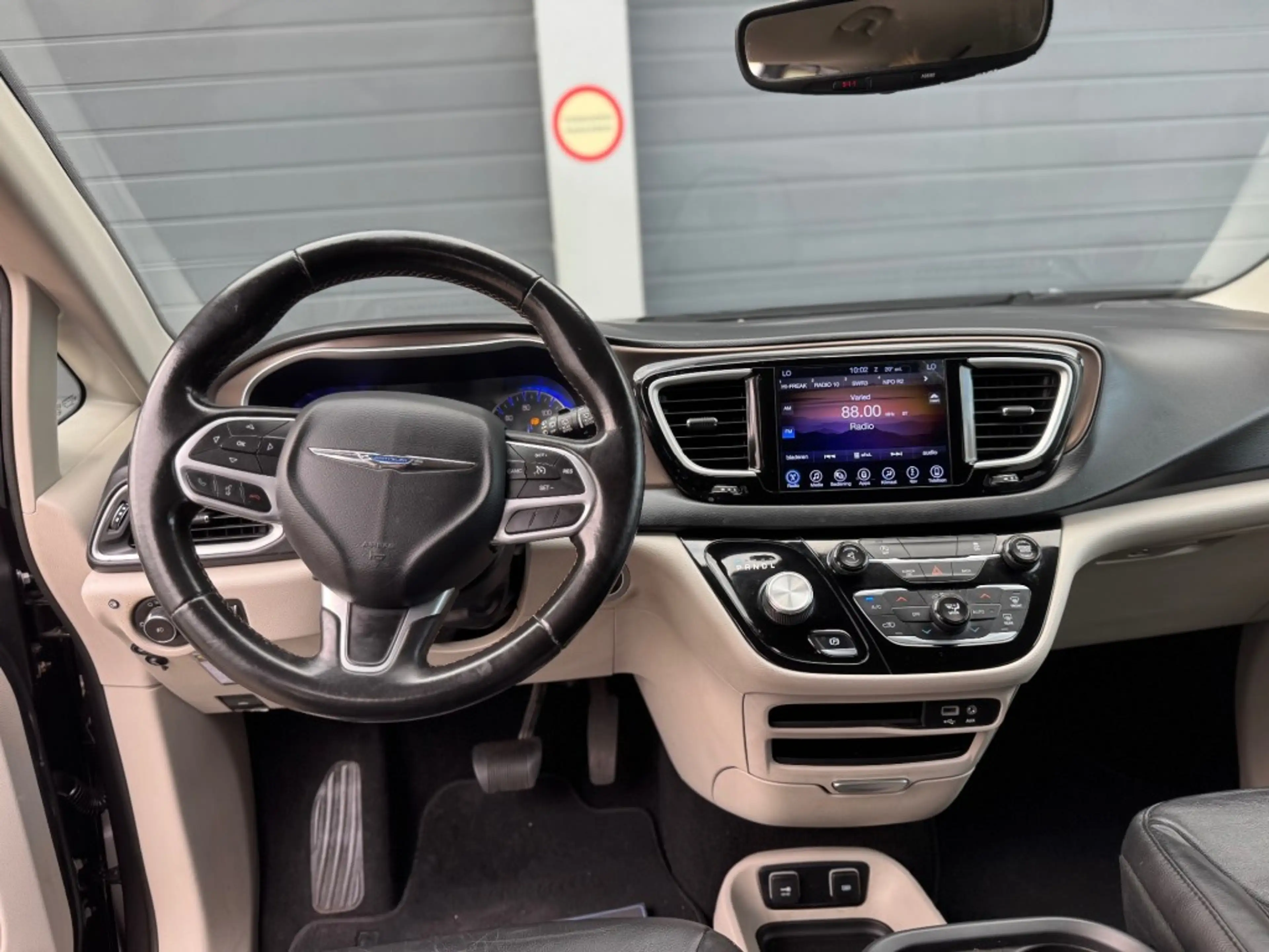Chrysler Pacifica 3.6i LIMITED STOW 'N GO — photo 13